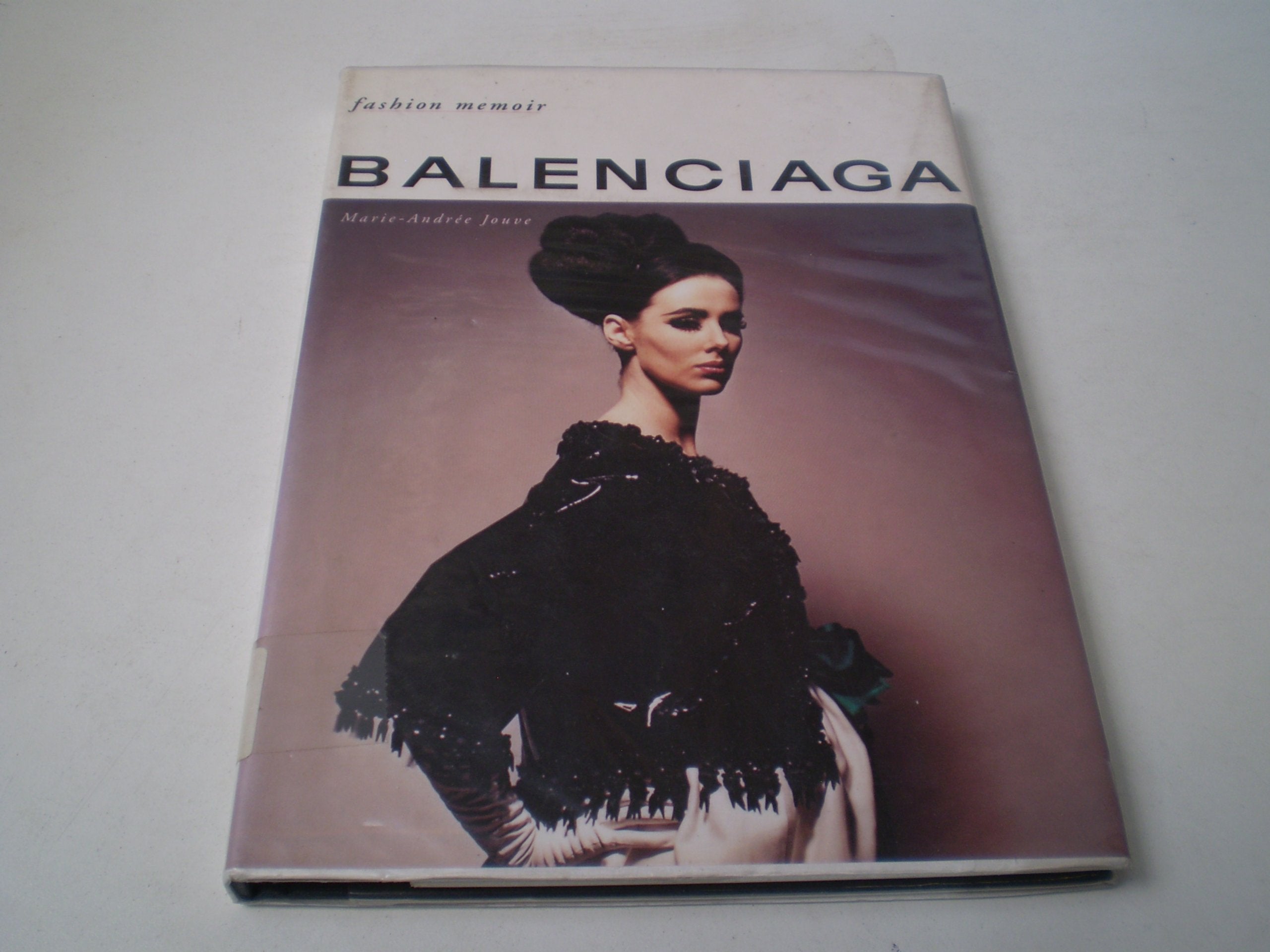 Balenciaga (Universe of Fashion) Film, Art & Culture