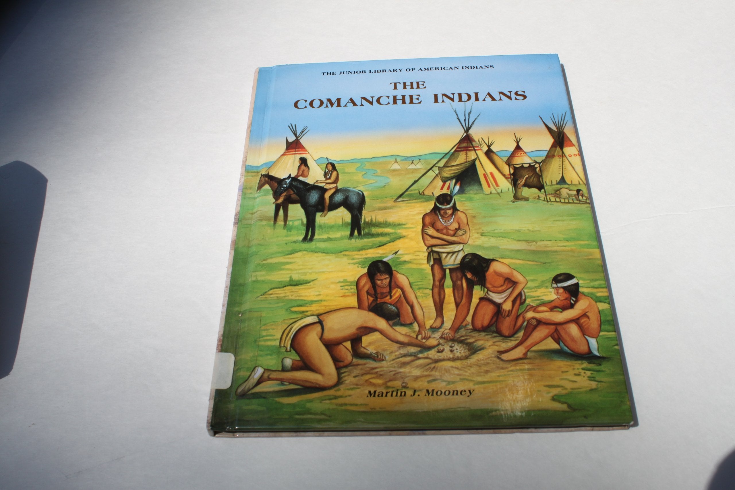 The Comanche Indians (Junior Library of American Indians) Non-fiction