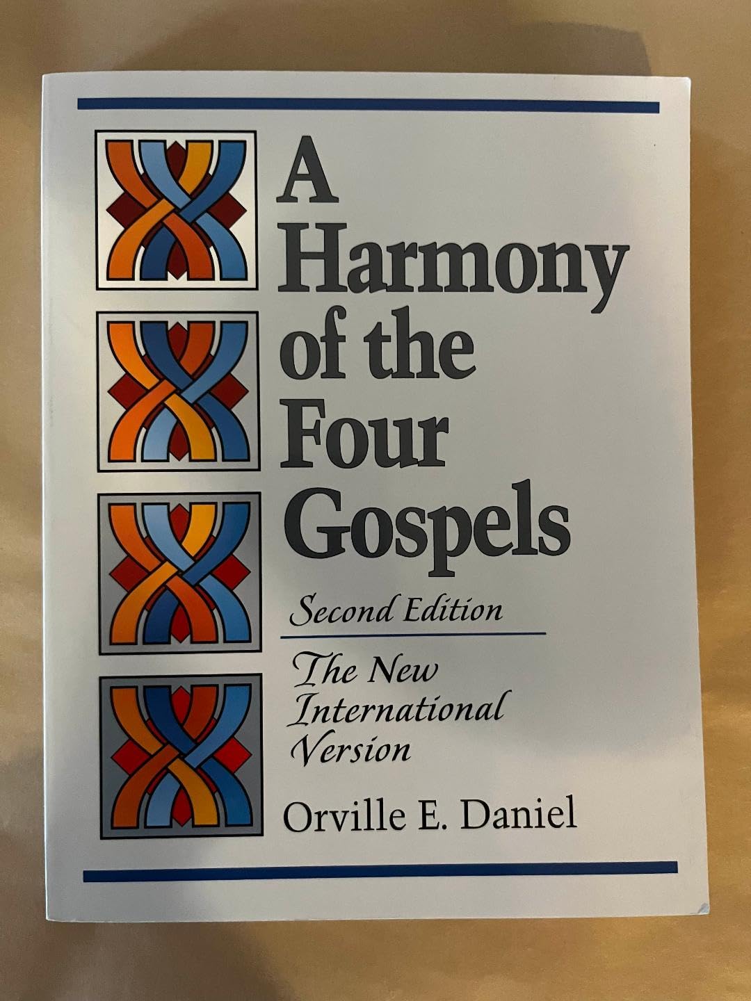 Harmony of the Four Gospels: The New International Version Social Sciences