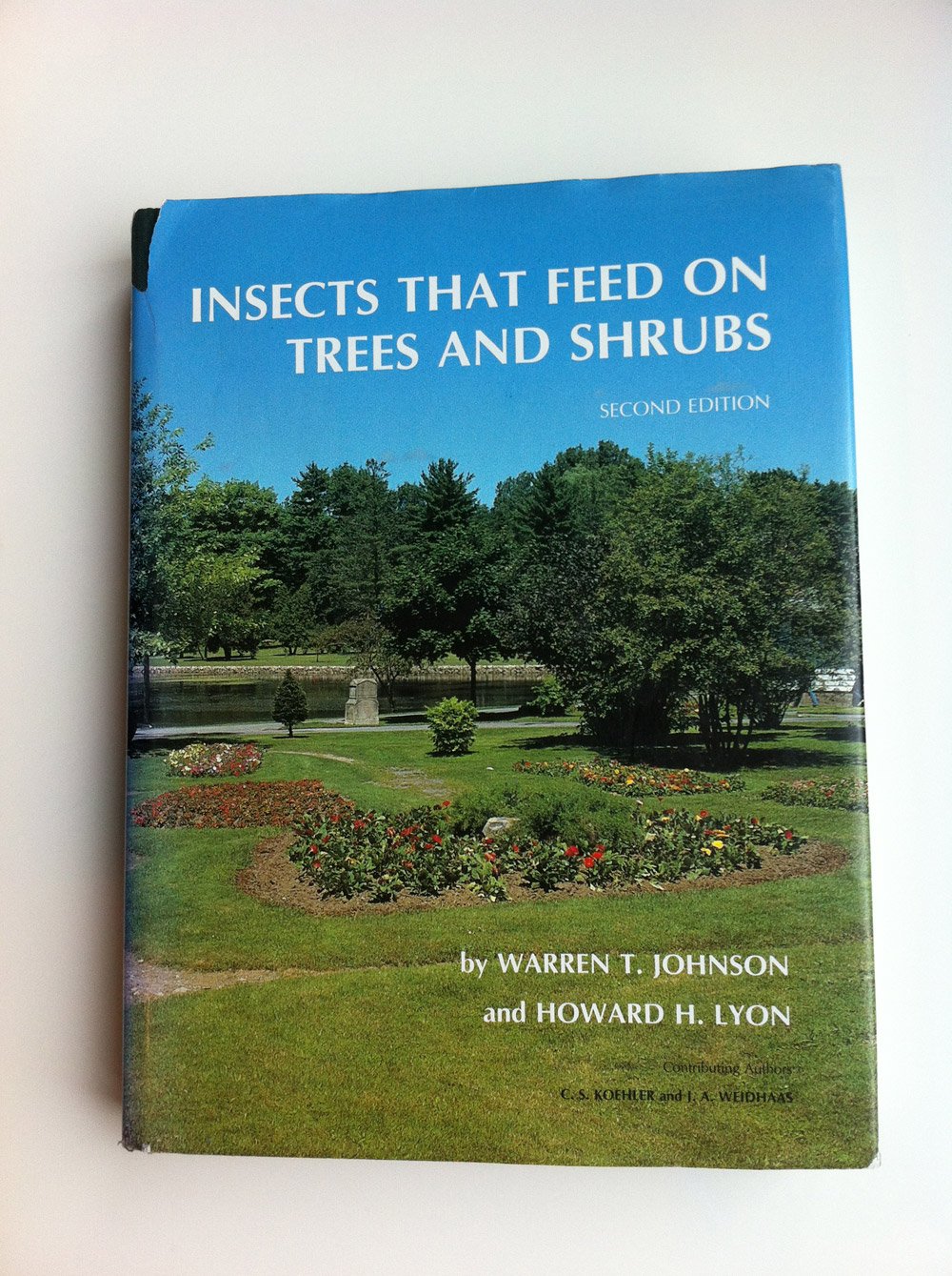 Insects that Feed on Trees and Shrubs: Exotic European Travel Writing, 400-1600 (Comstock Book) Garden & Plants