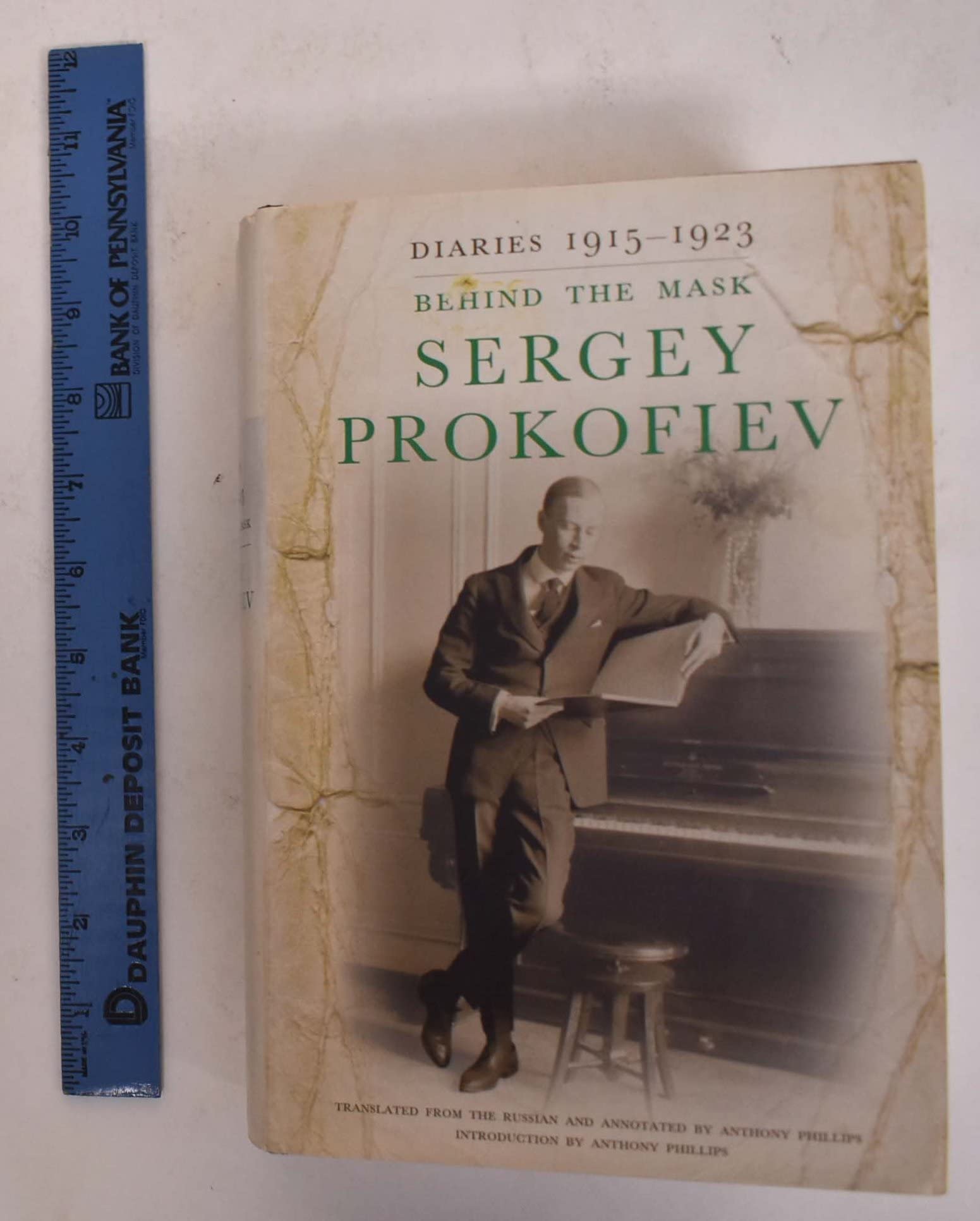 Diaries 1915-1923: Behind the Mask Essays & Short Stories