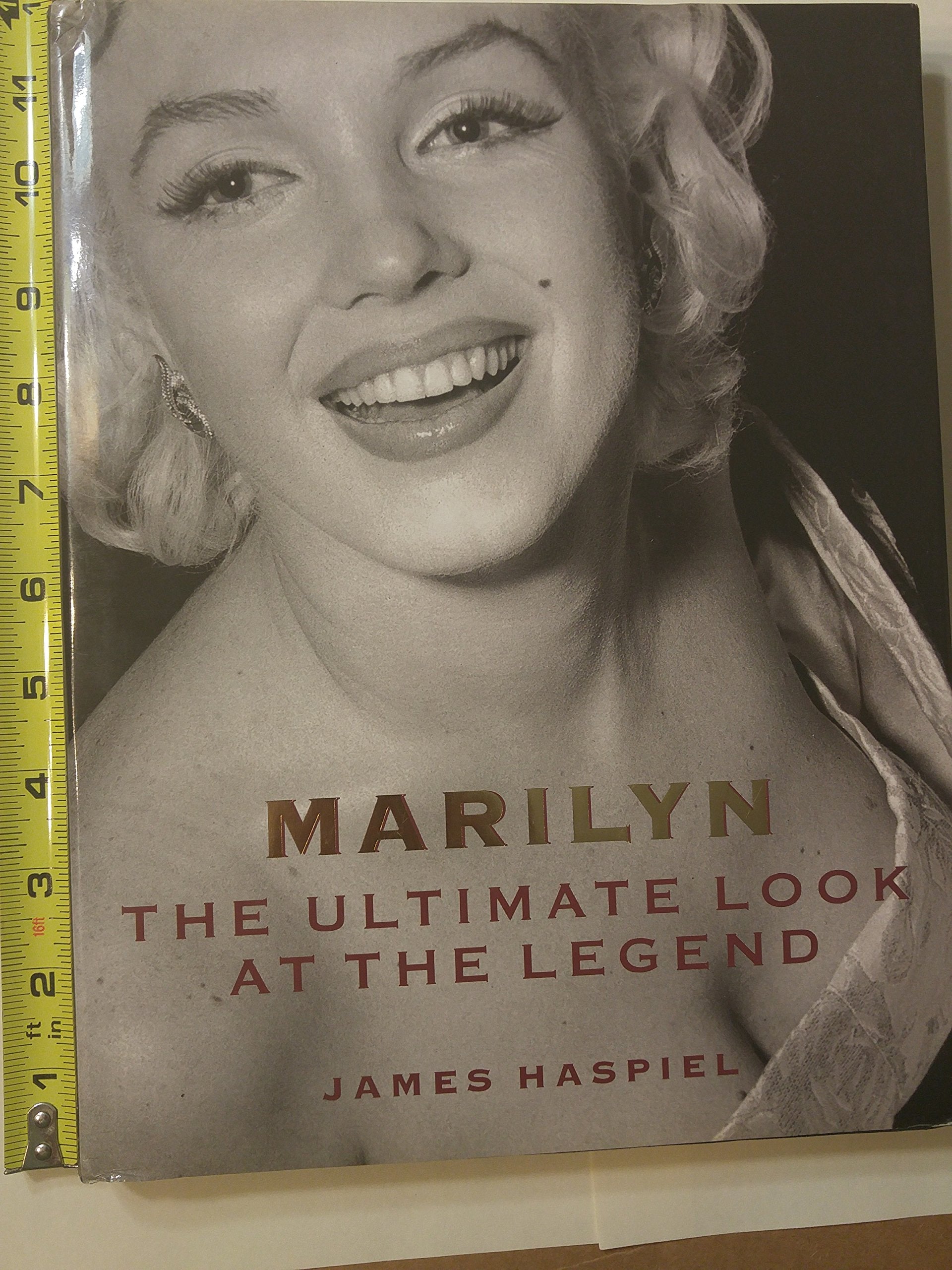 Marilyn: The Ultimate Look at the Legend Art & Literature