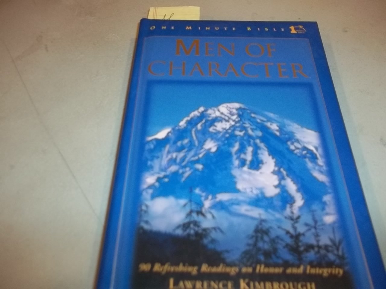 Men of Character: One Minute Bible : 90 Refreshing Readings on Honor and Integrity (1 Minute Bible) Religion & Esotericism