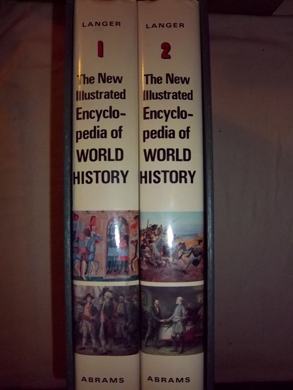 New Illustrated Encyclopedia of World History Books
