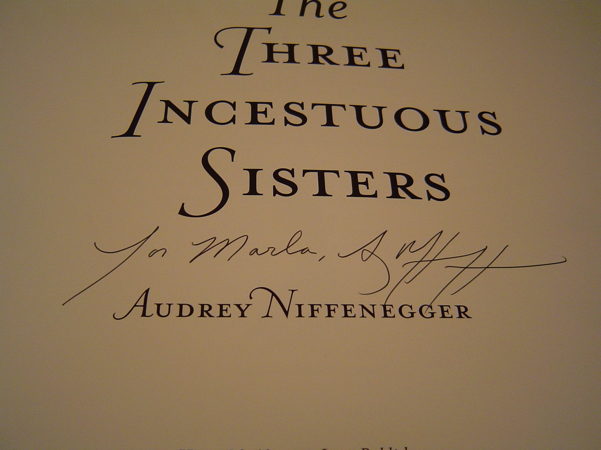 The Three Incestuous Sisters: An Illustrated Novel Contemporary literature