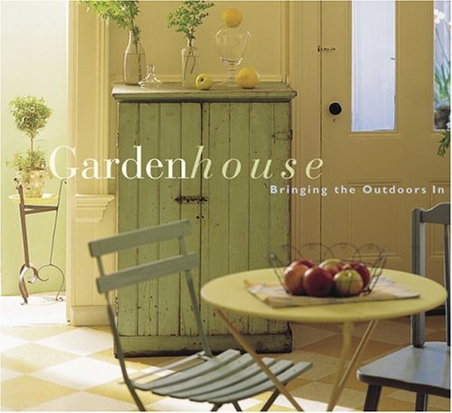 Garden House: Bringing the Outdoors In Architecture