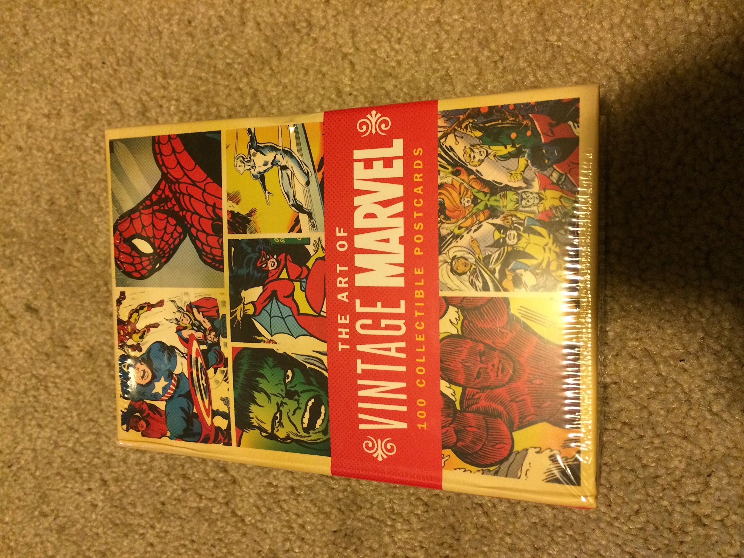 The Art of Vintage Marvel: 100 Collectible Postcards Superheroes
