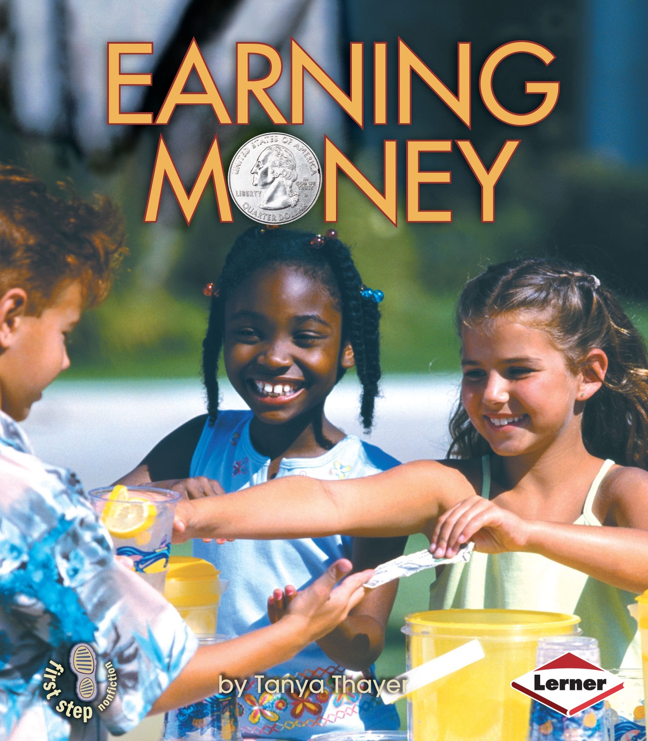 Earning Money (First Step Nonfiction Money) Foreign Languages ​​& Dictionaries