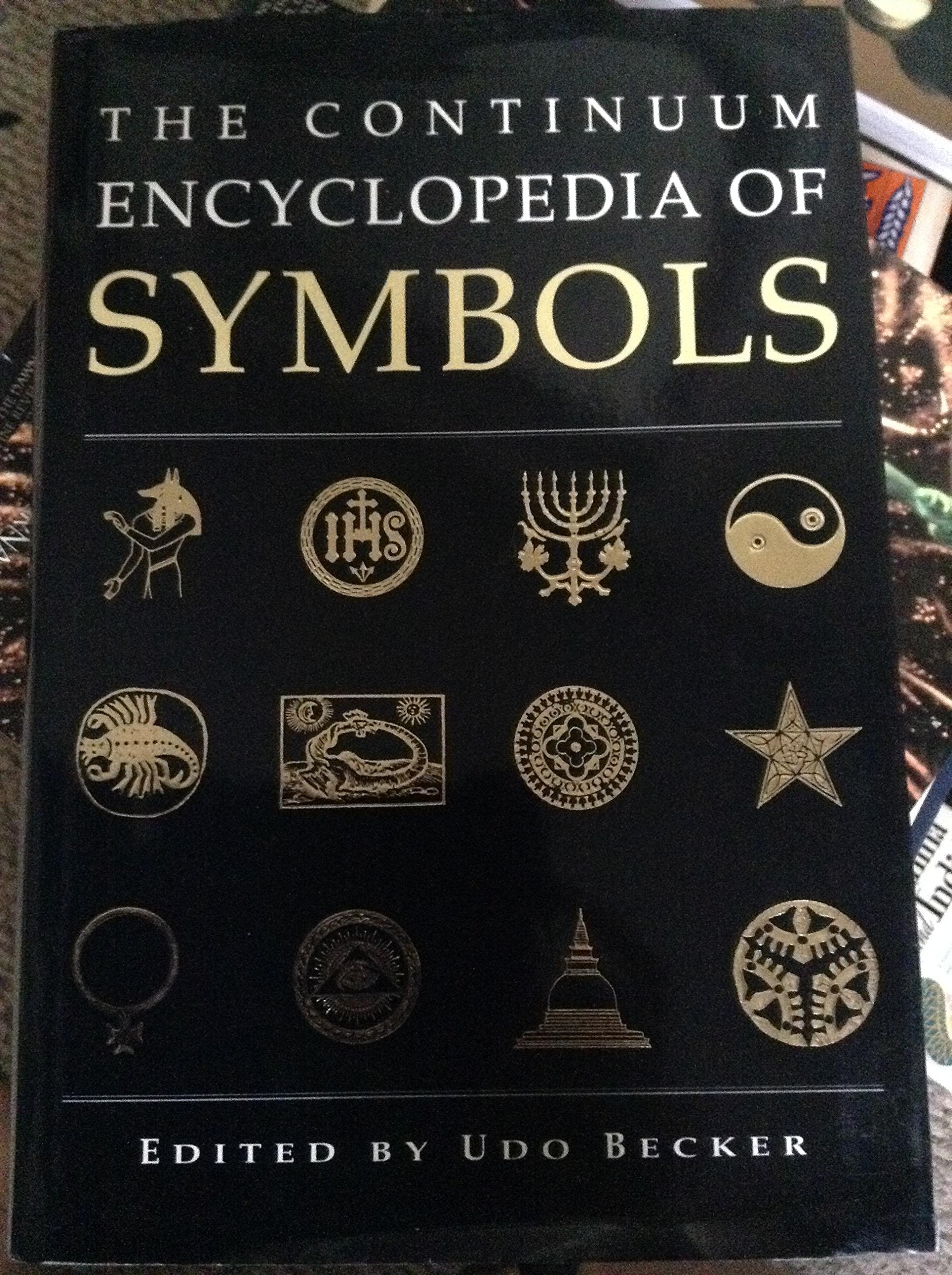 The Continuum Encyclopedia of Symbols Social Sciences