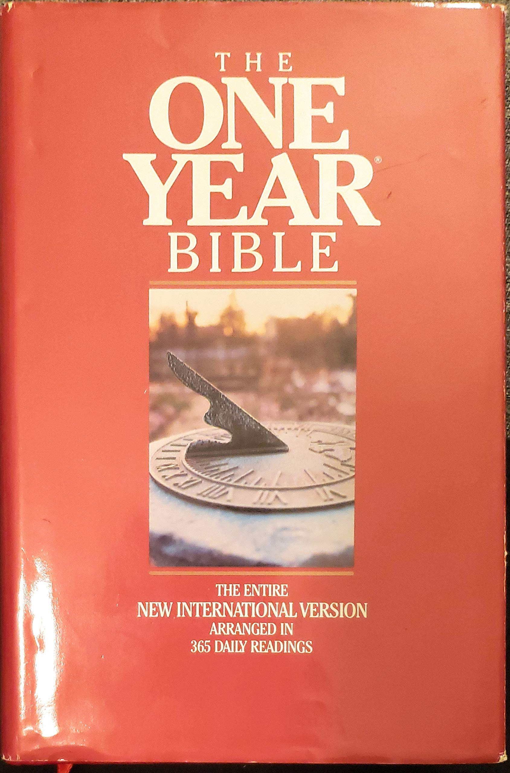 One Year Bible: New International Version Religion & Esotericism