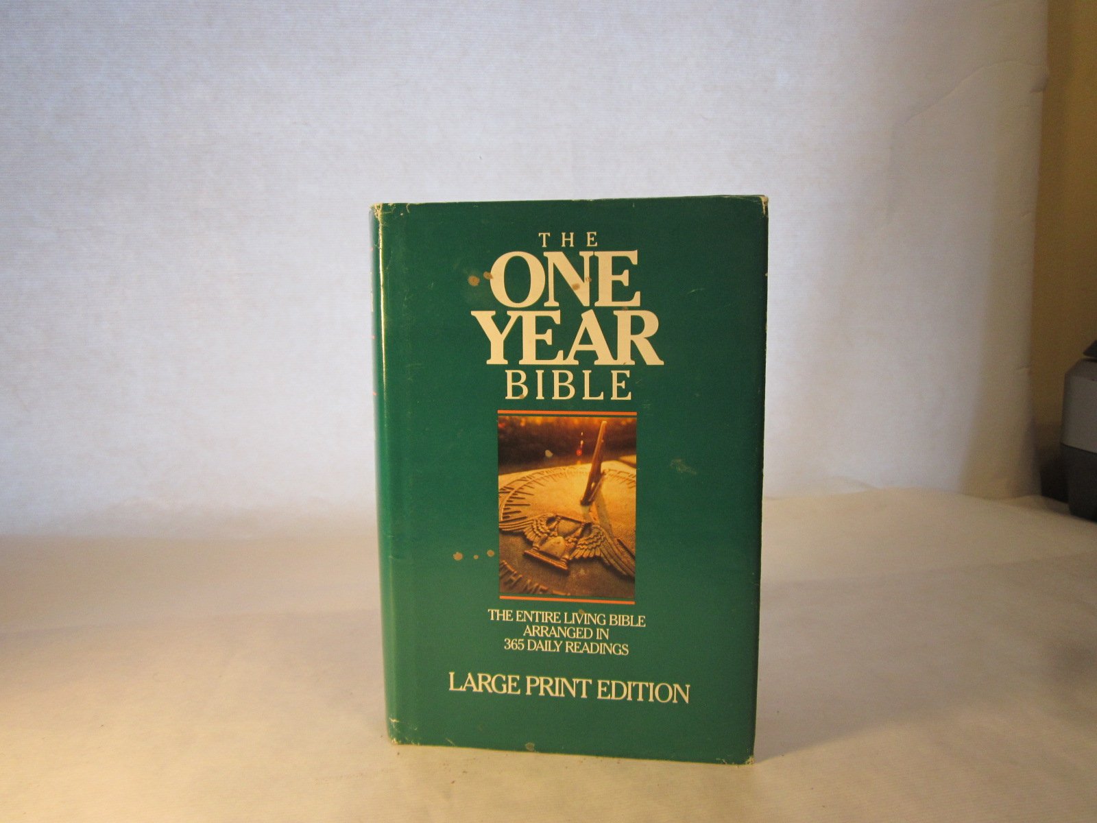BIBLE LIVING ONE YEAR DAILY READINGS Books