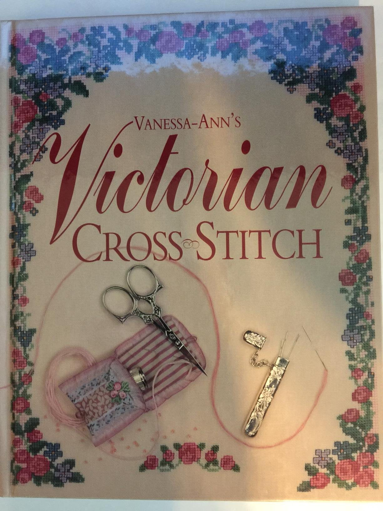 Vanessa-Ann's Victorian cross-stitch (The joys of cross-stitch) Books