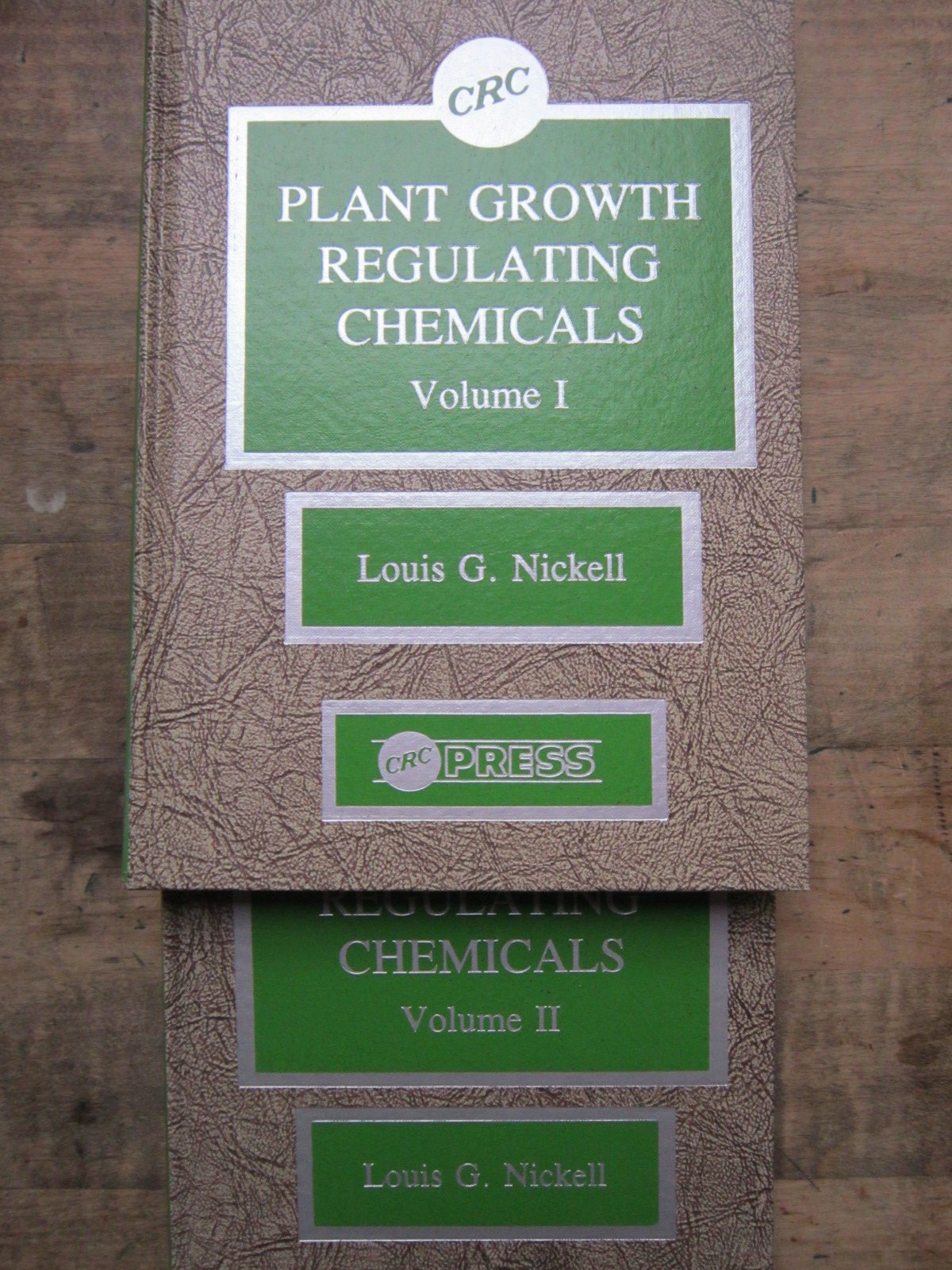 Plant Growth Regulating Chemicals: Volume I Natural Sciences