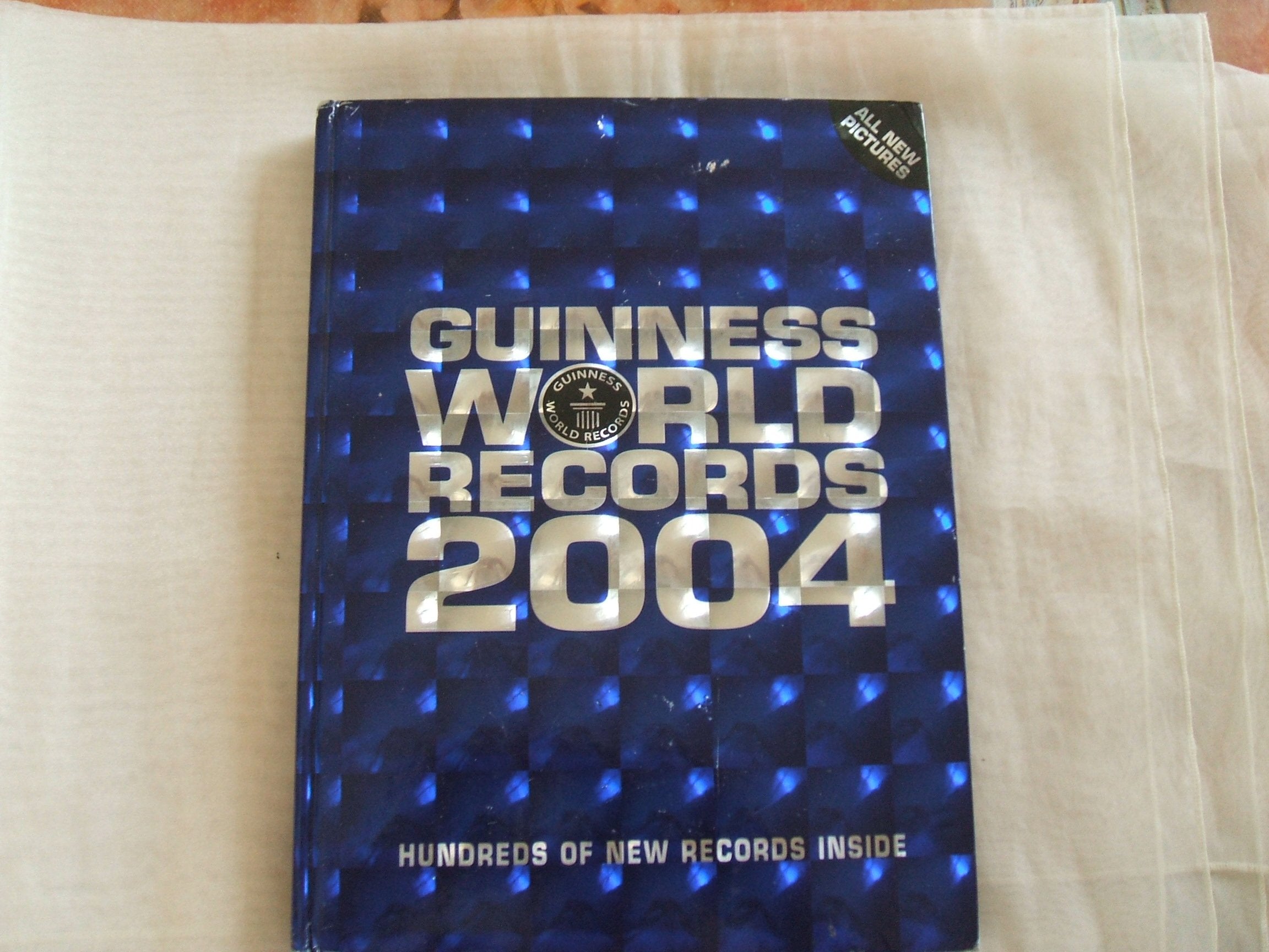 Guinness World Records 2004, English edition General education