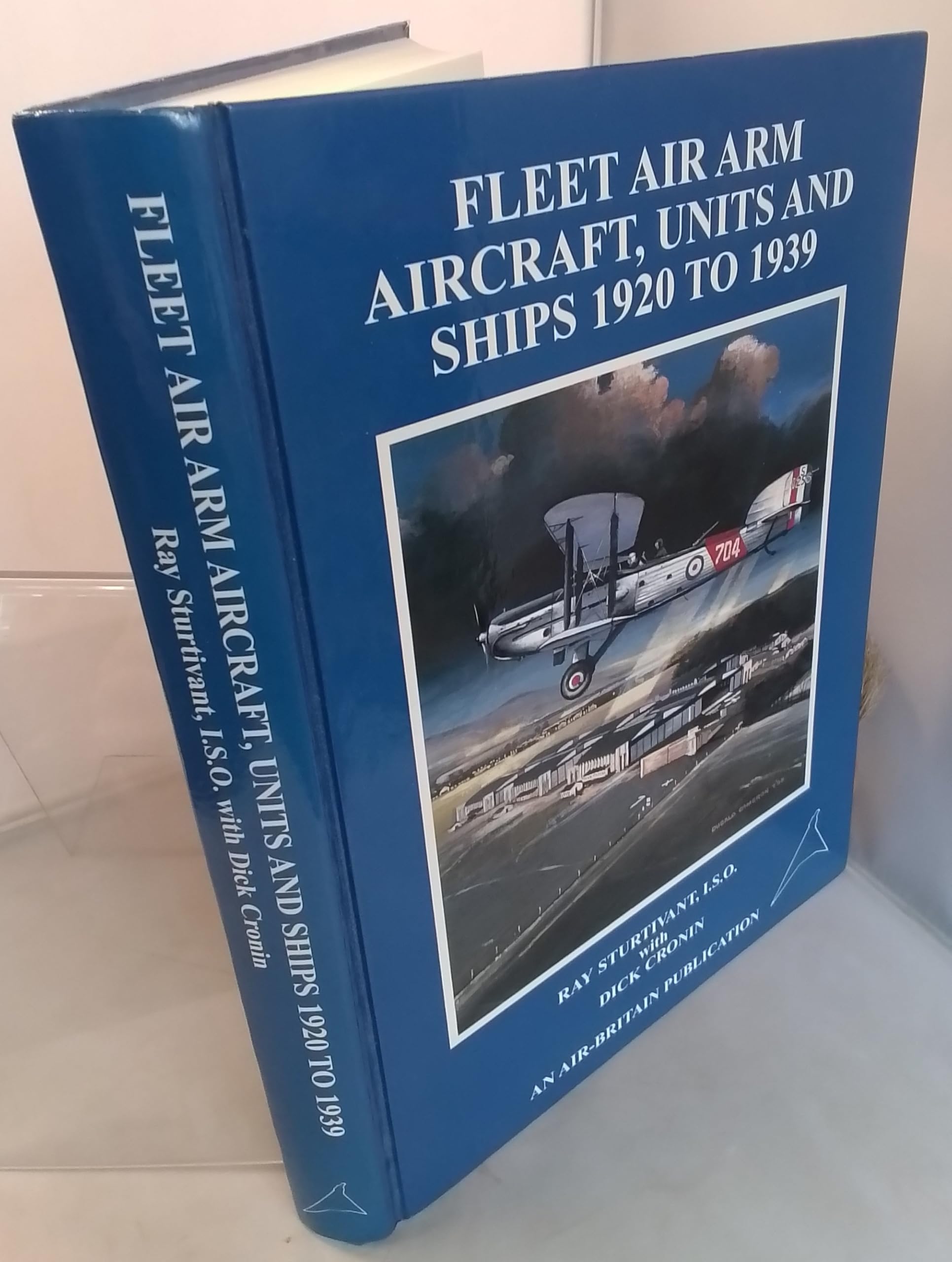 Fleet Air Arm Aircraft Units and Ships, 1920 to 1939 book