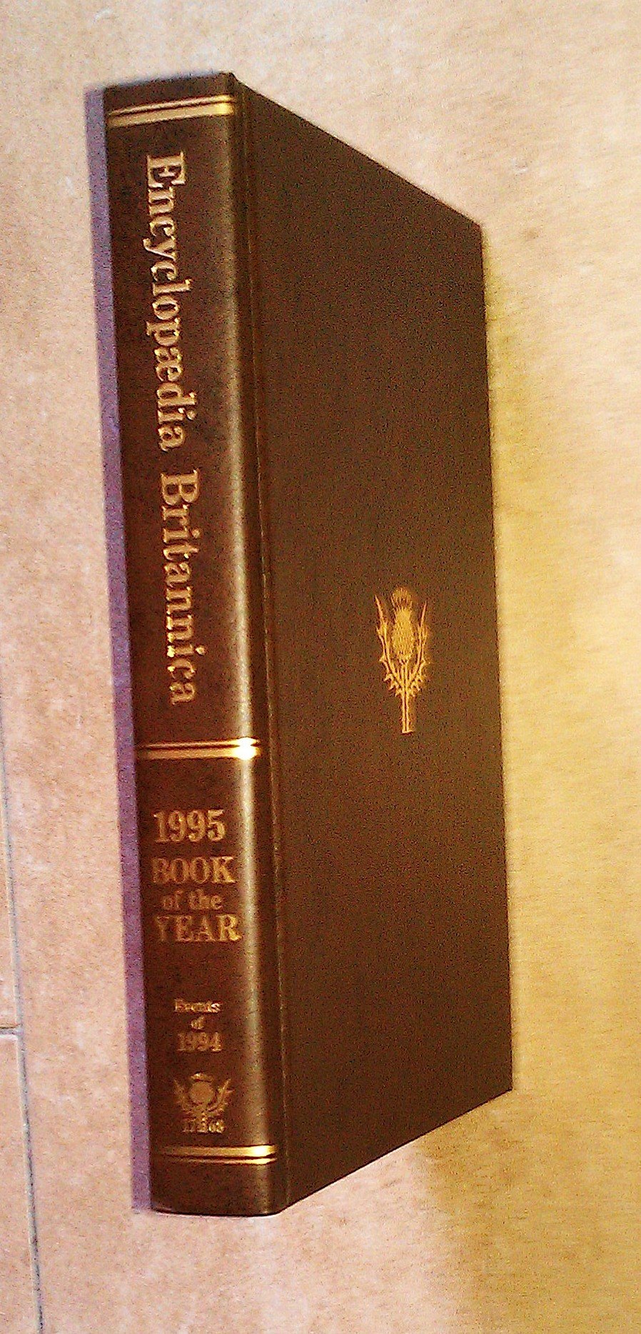 1995 Britannica Book of the Year Books