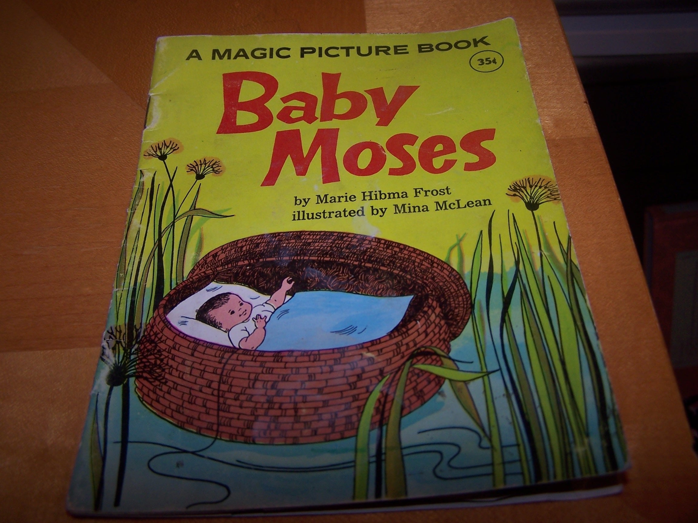 Baby Moses (Magic Picture Books) Books