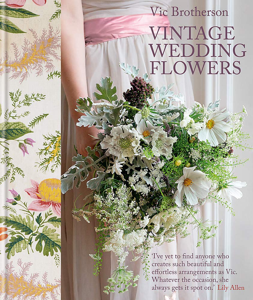 Vintage Wedding Flowers: Bouquets, Button Holes, Table Settings Hobbies & Crafts