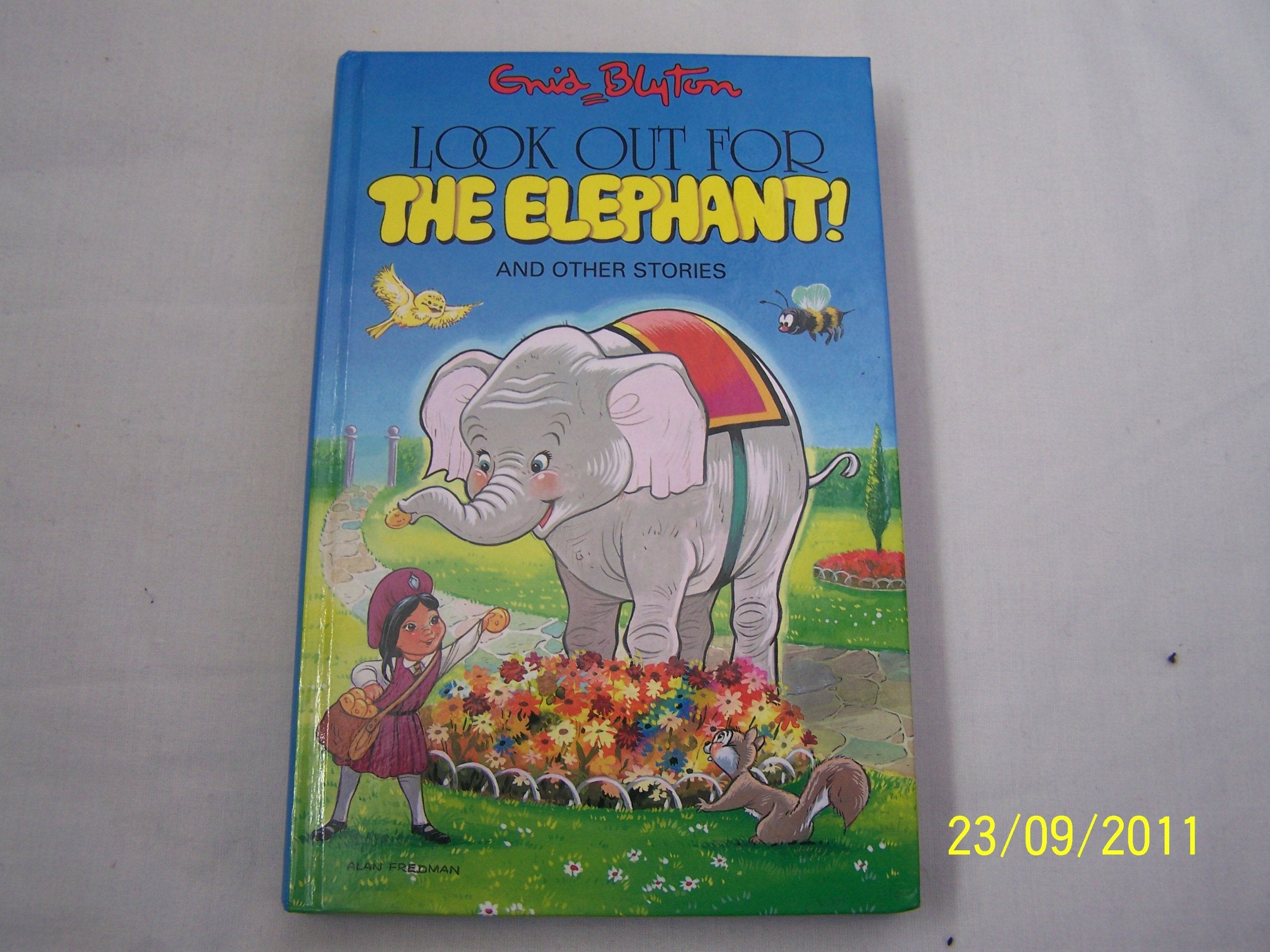 Look Out for the Elephant and Other Stories (Enid Blyton's Popular Rewards Series 4) Novels & Short Stories