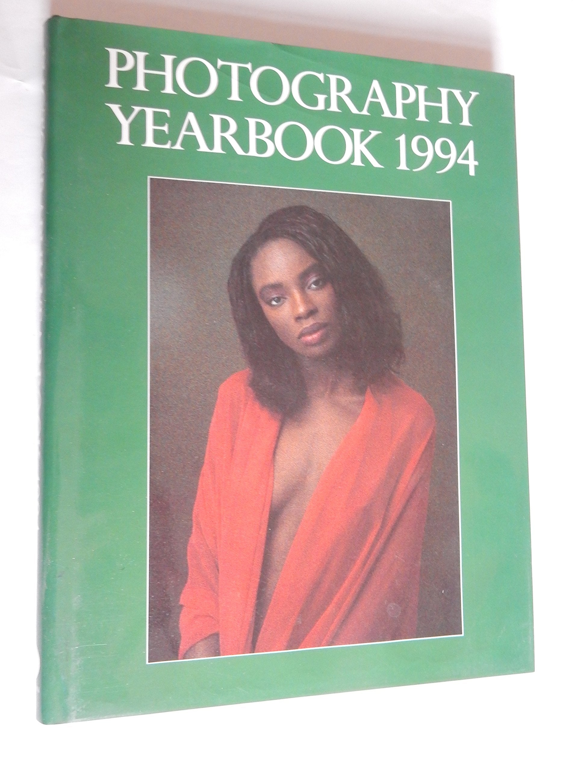 Photography Yearbook 1994: Internationales Jahrbuch Der Fotografie 1994 Media & Communication