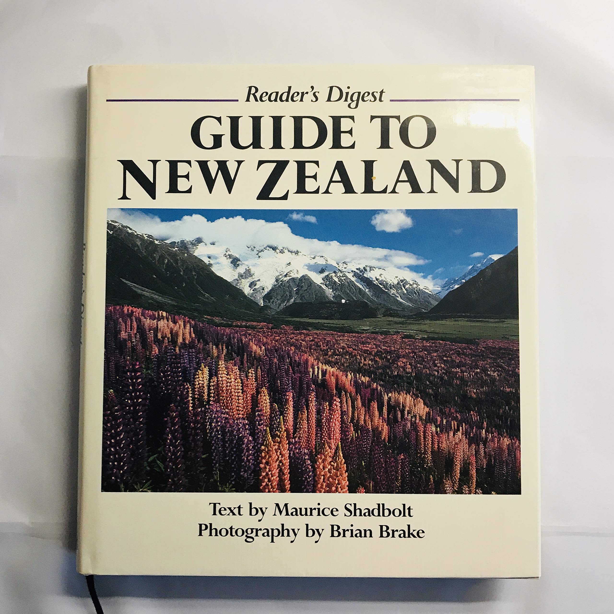 Guide to New Zealand Books