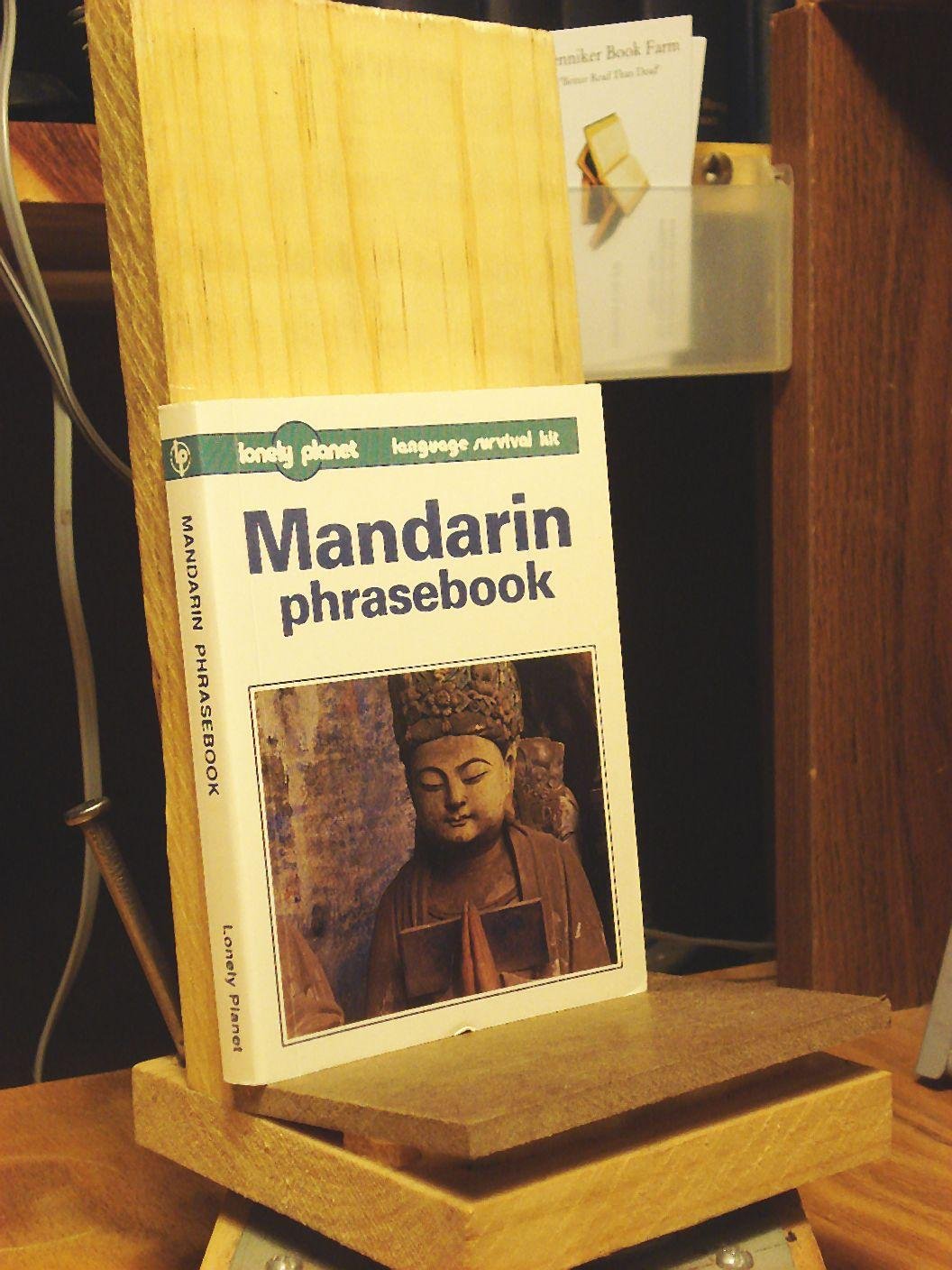 Mandarin Chinese Phrasebook (Lonely Planet Language Survival Kits) Social Sciences