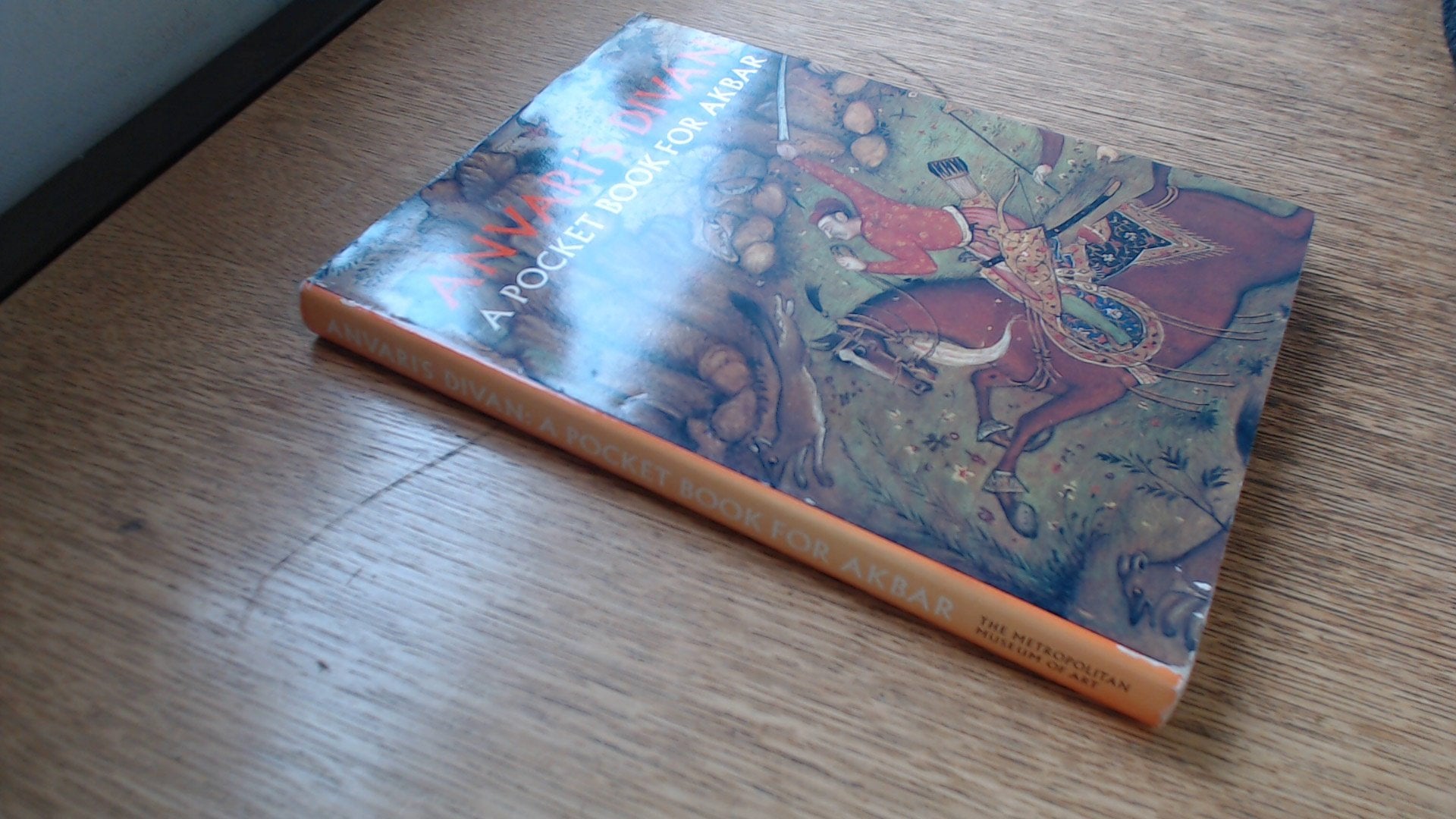 Anvari's Divan Books