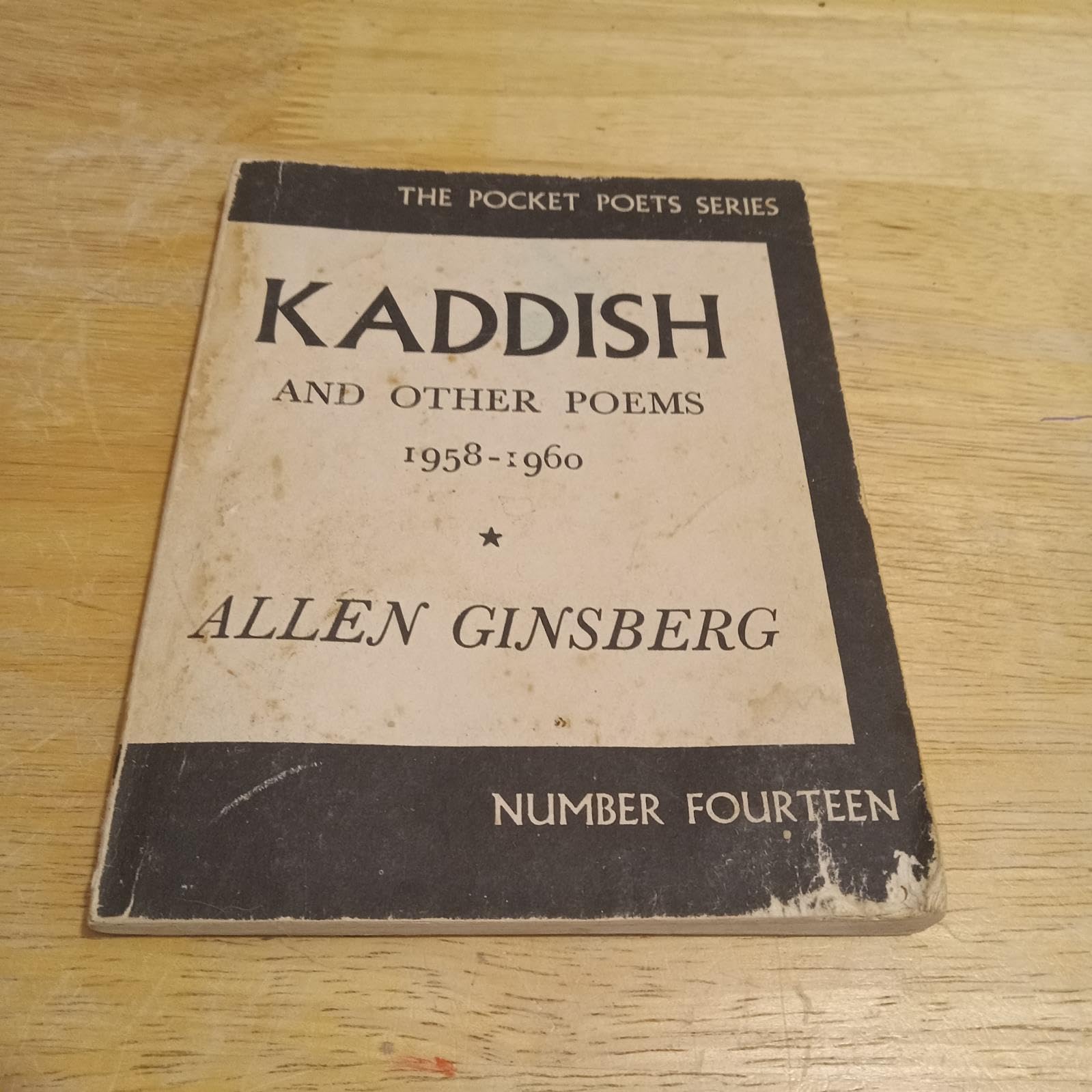 Kaddish and Other Poems, 1958-1960 (Pocket Poets) Poetry