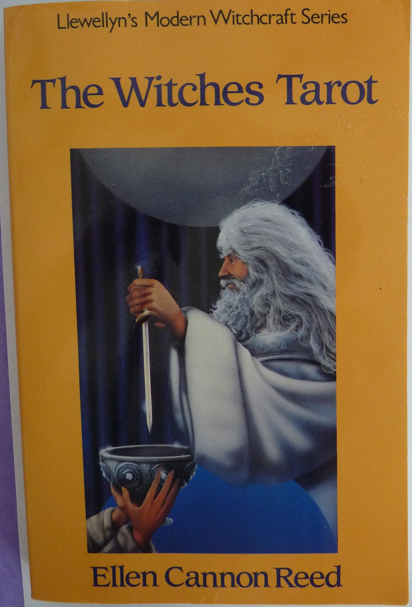 The Witches Tarot: The Witches Qabala Book 2 (Llewellyn's Modern Witchcraft Series) Religion & Esotericism