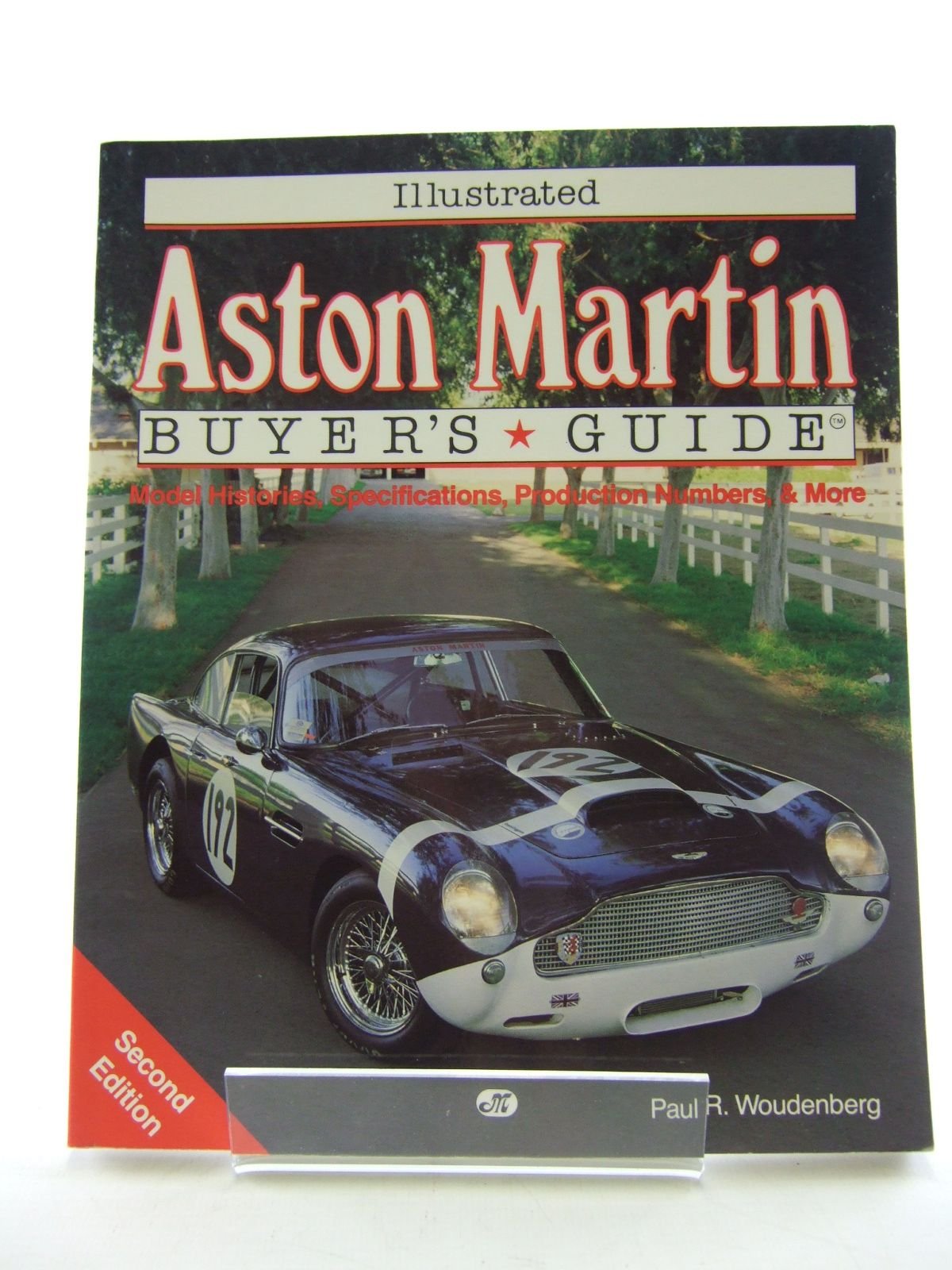 Illustrated Aston Martin Buyer's Guide (Illustrated Buyer's Guide) Leisure, Home & Garden