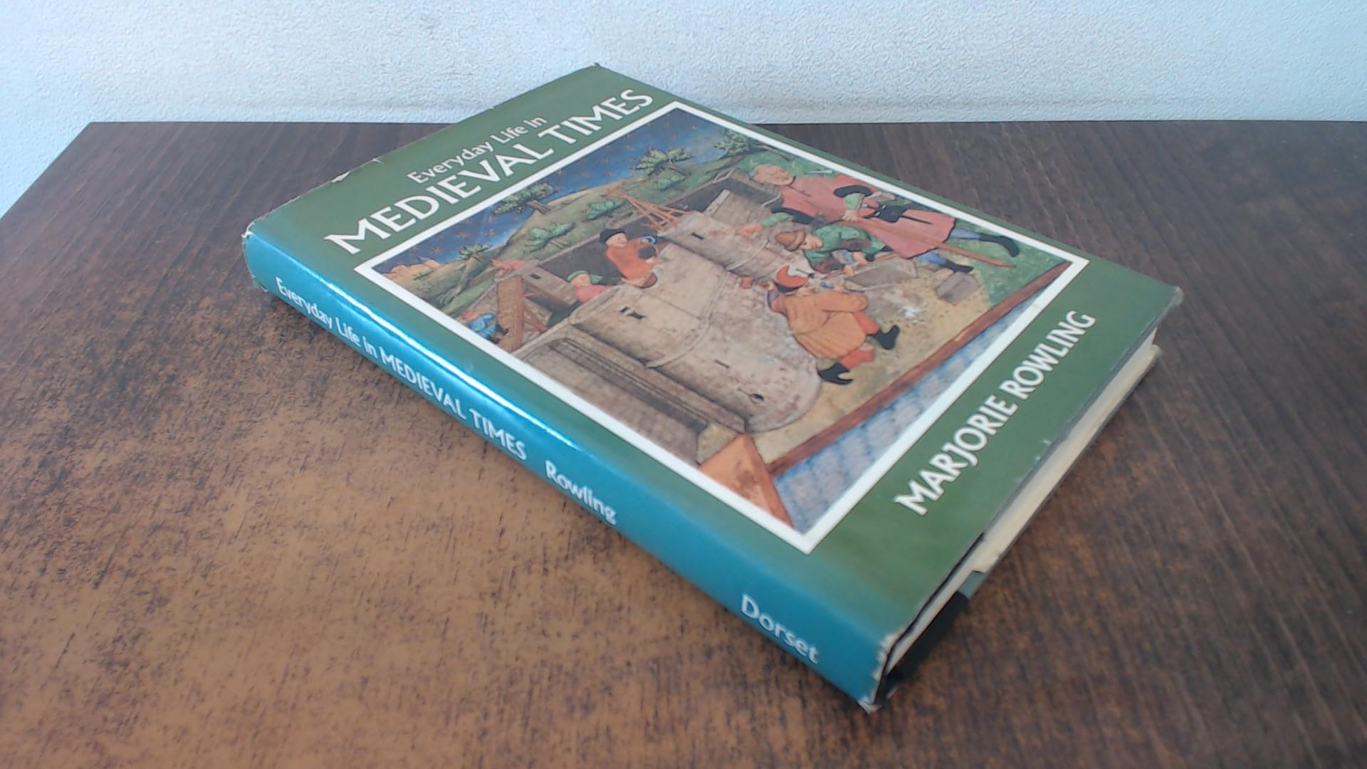 Everyday Life in Medieval Times Books