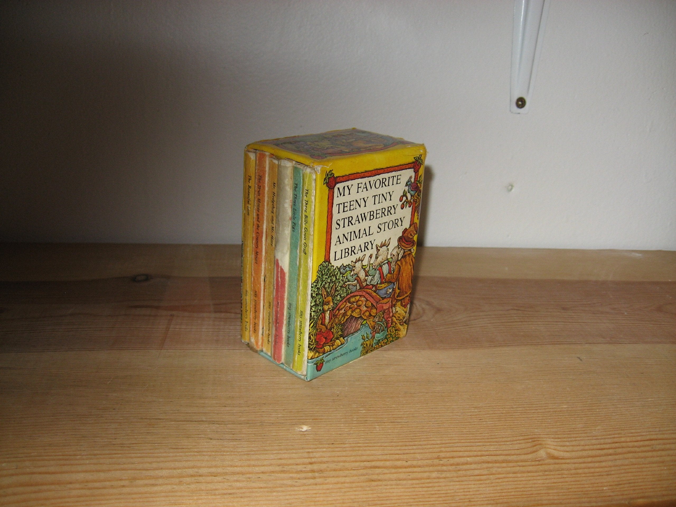 My favorite teeny tiny Strawberry animal story library: Six delightful and charming tales (Tiny Strawberry books) Books