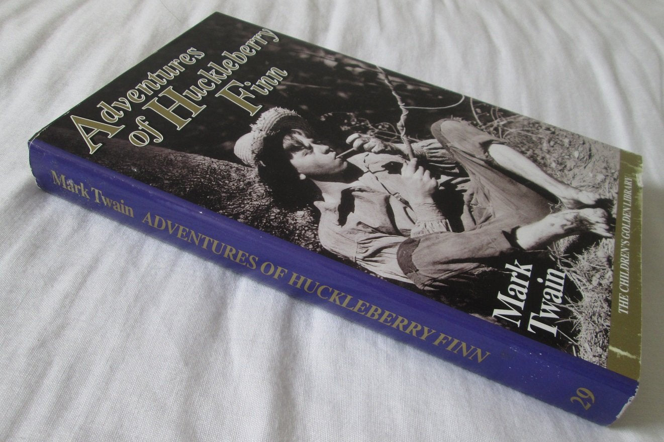 The Adventures of Huckleberry Finn (Literary Classics) Contemporary literature
