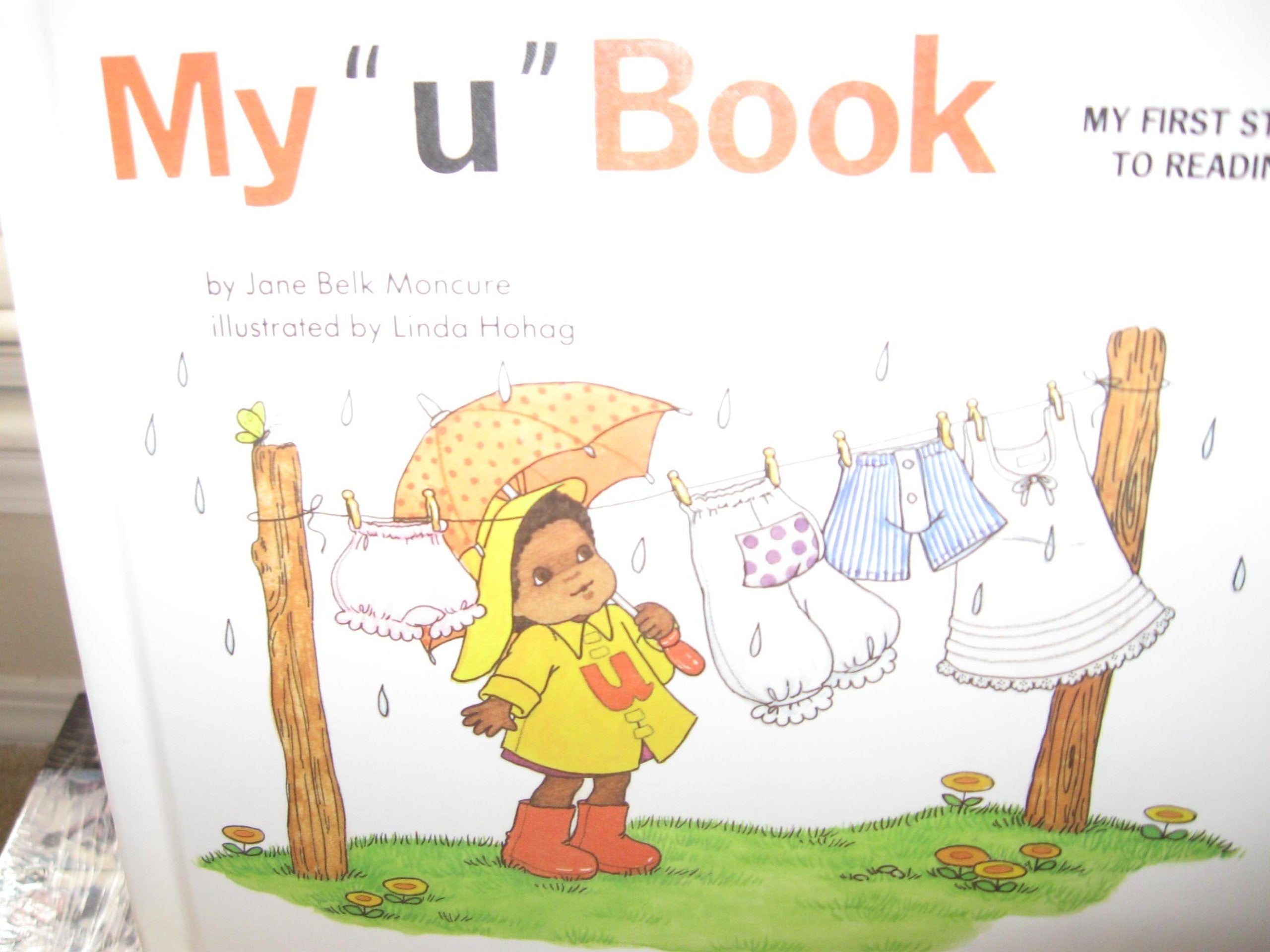 My "u" book (My first steps to reading) Books