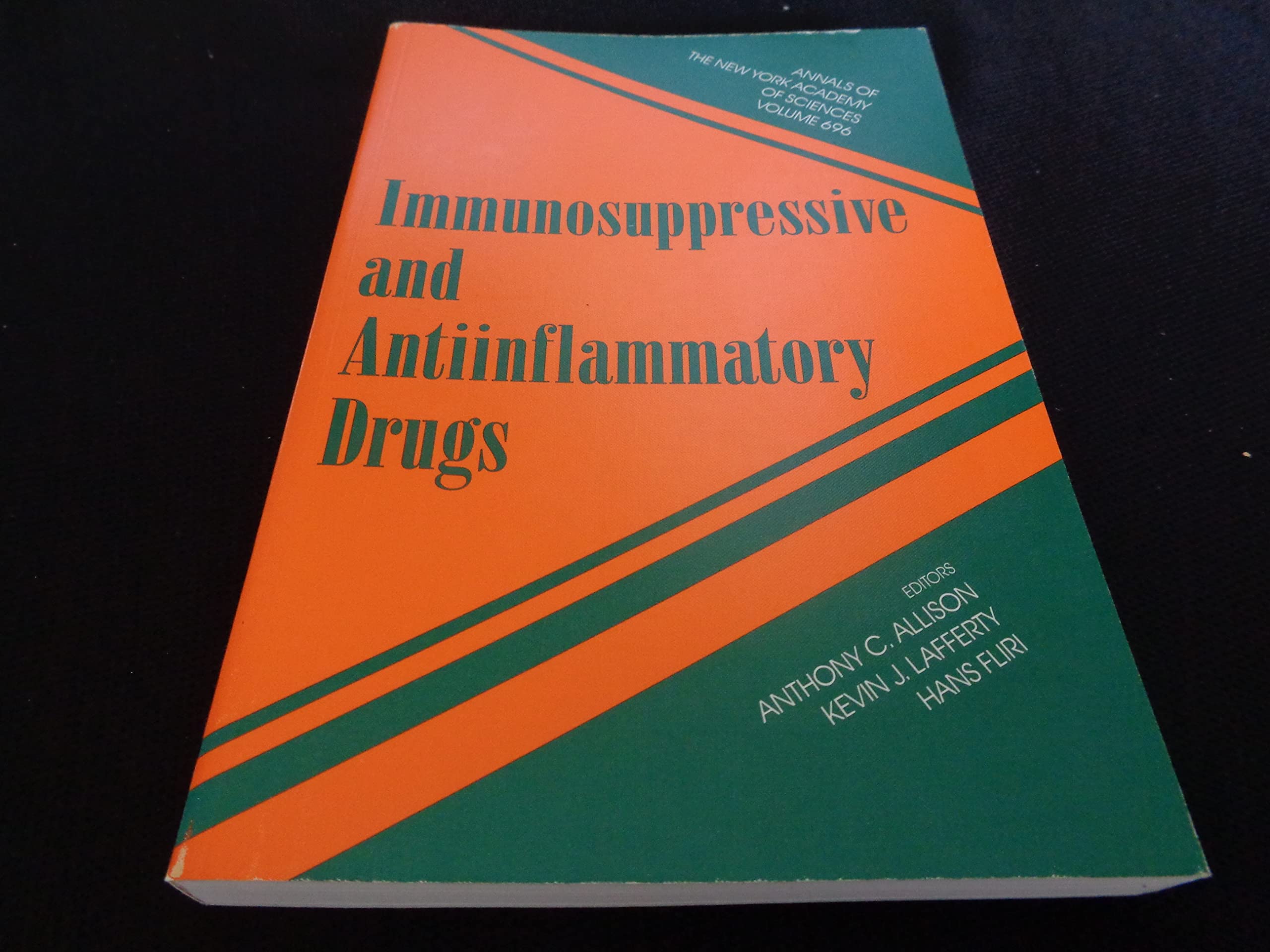Immunosuppressive and Antiinflammatory Drugs (Annals of the New York Academy of Sciences, Band 696) Medicine