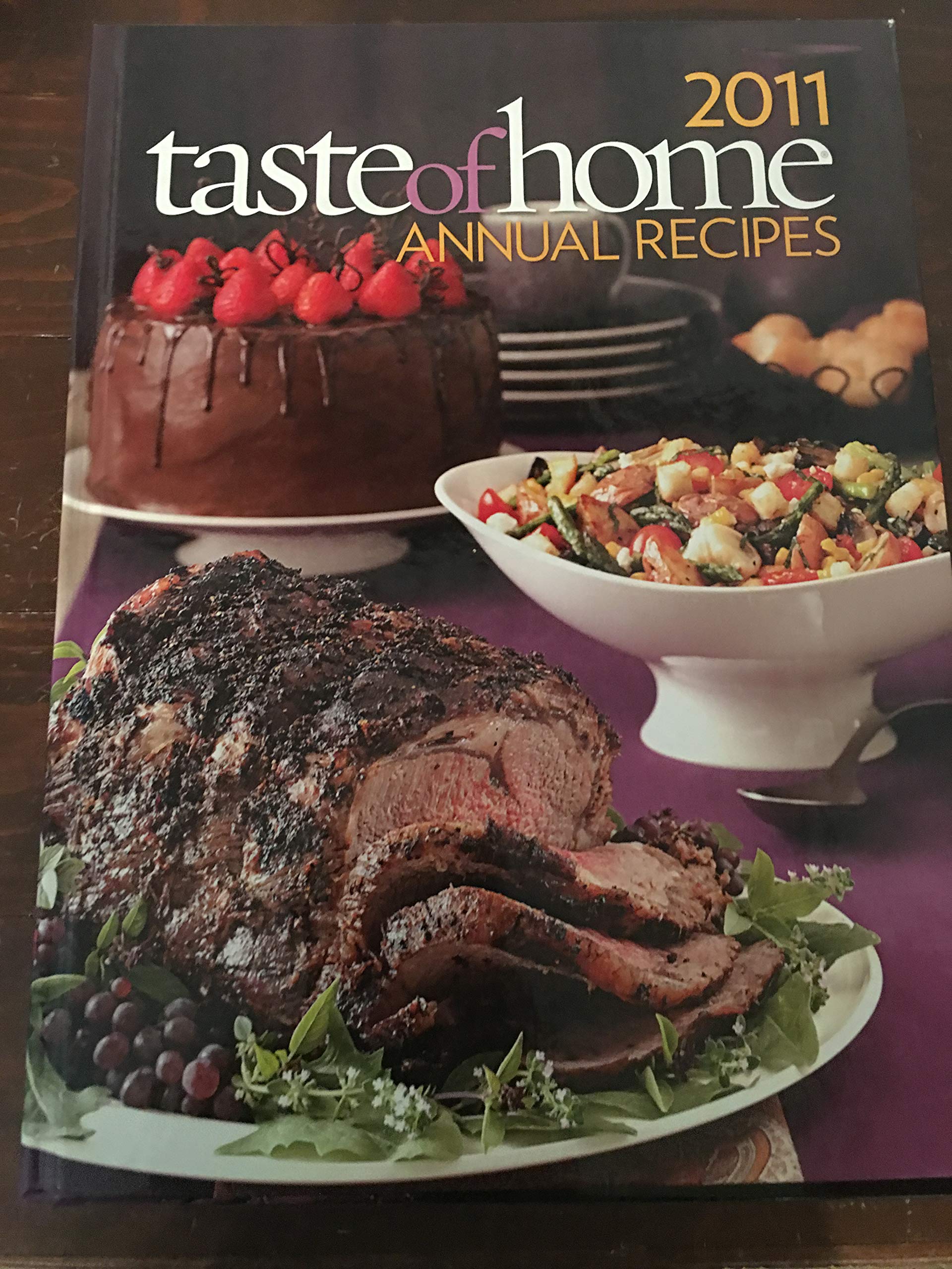 2011 Taste of Home Annual Recipes Cookbook Books