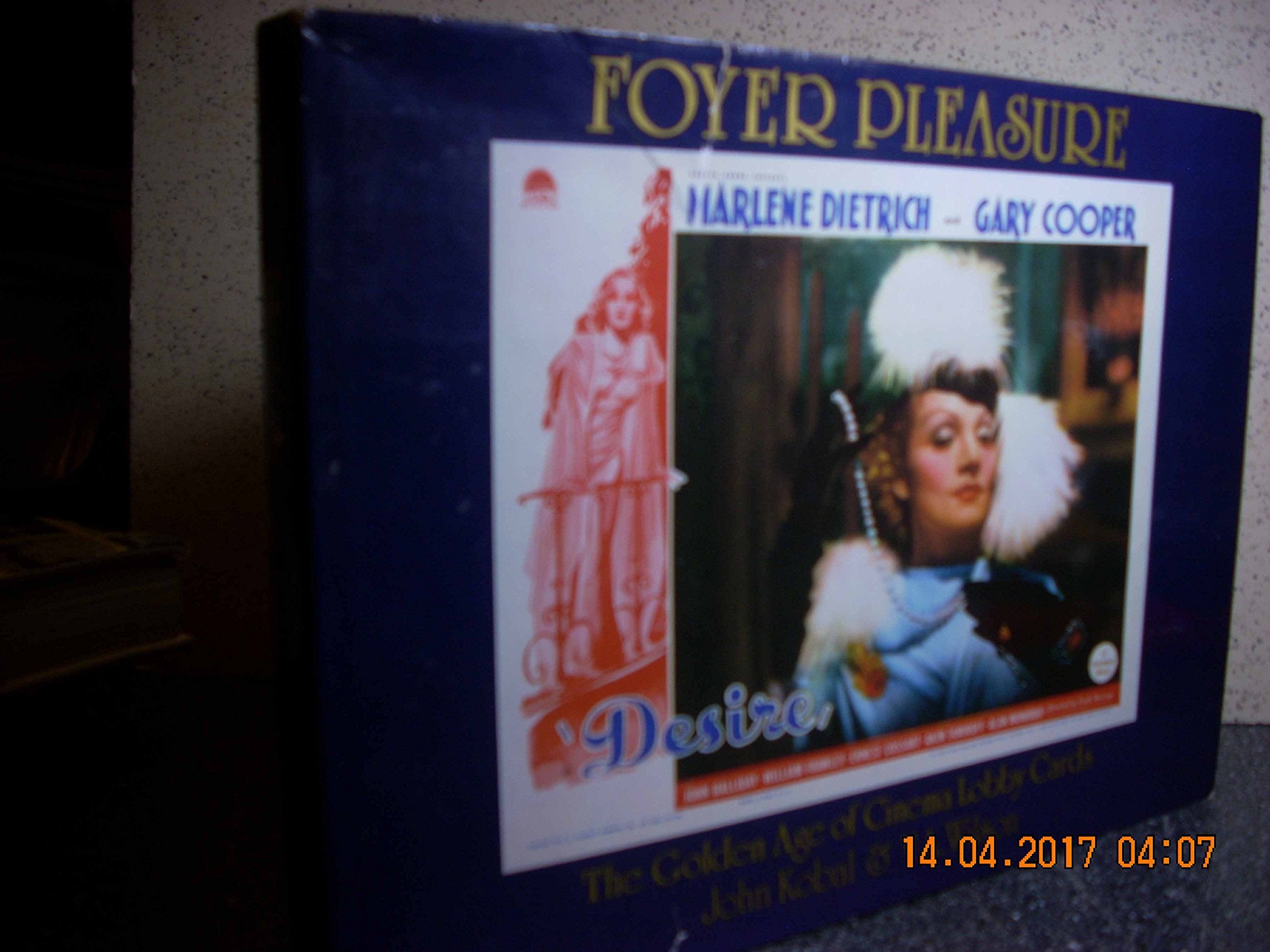 Foyer Pleasure. The Golden Age of Cinema Lobby Cards Books