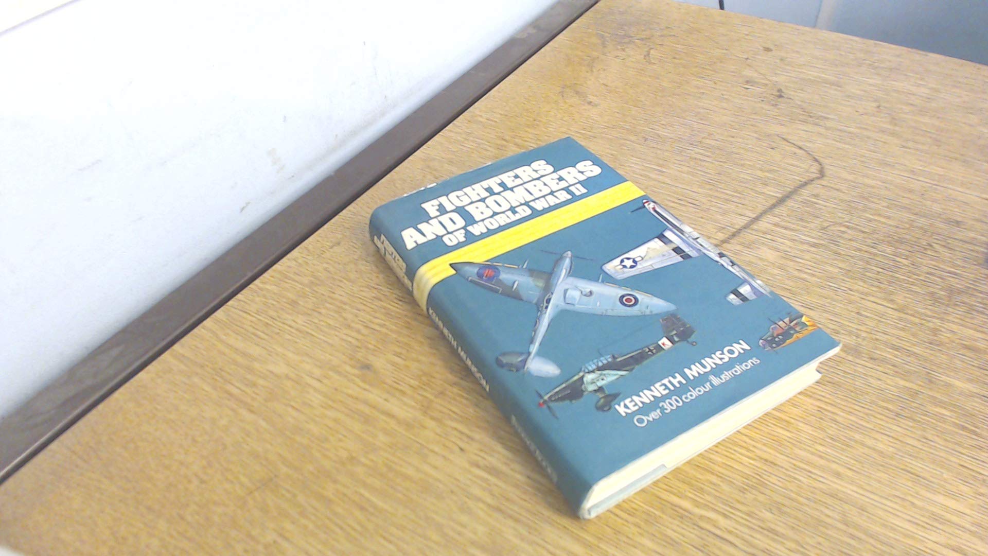 Fighters and Bombers of World War II Books