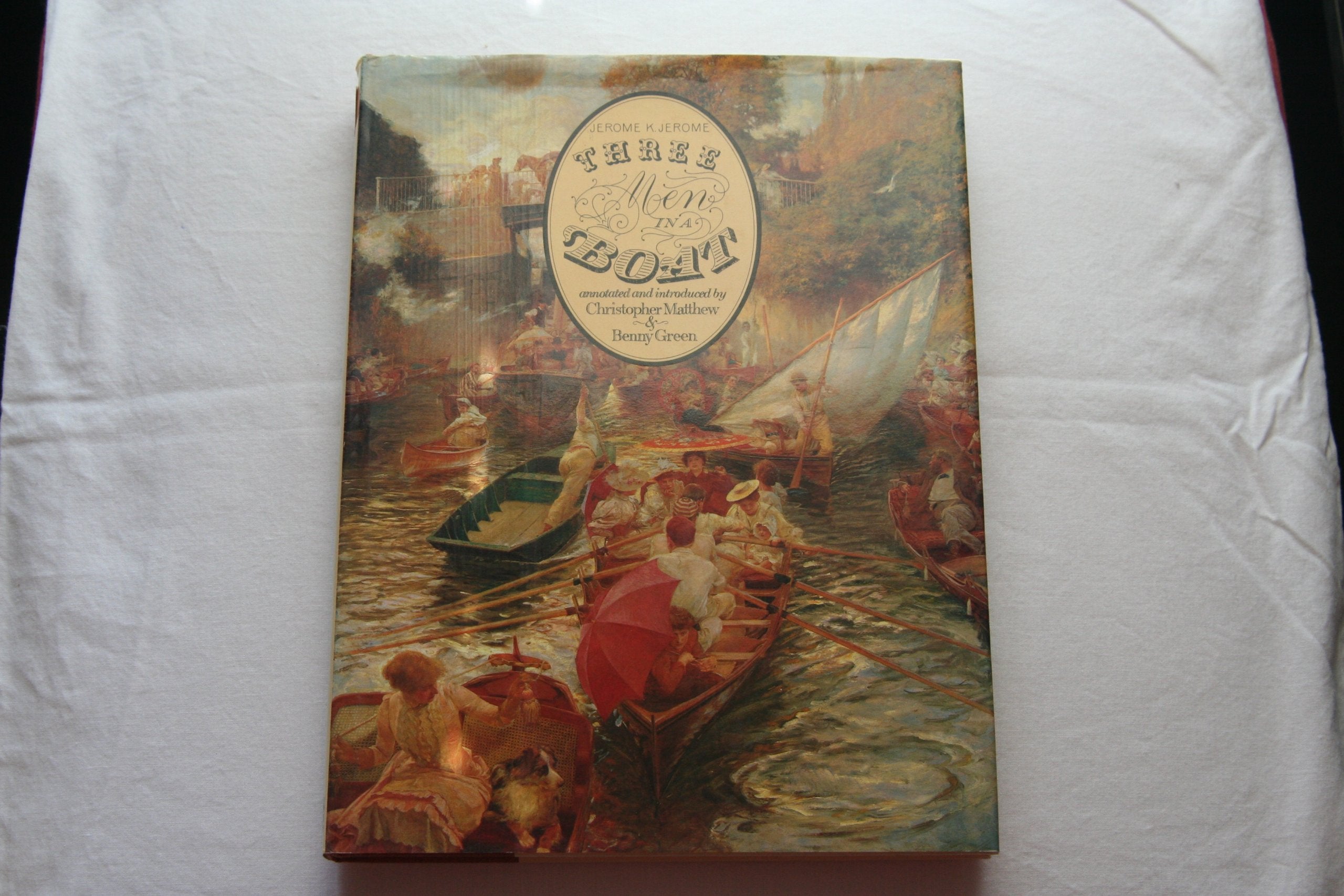 Three Men in a Boat: To Say Nothing of the Dog book