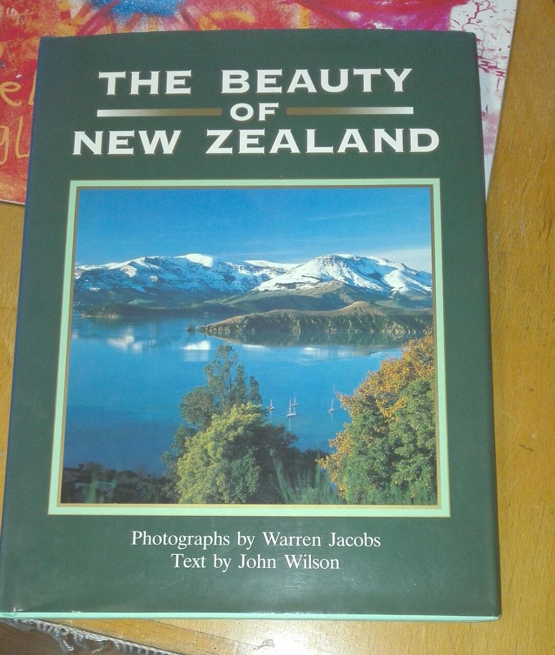 The beauty of New Zealand book