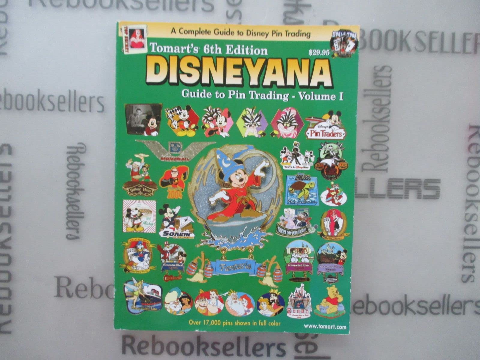 Tomart's Disneyana Guide to Pin Trading book