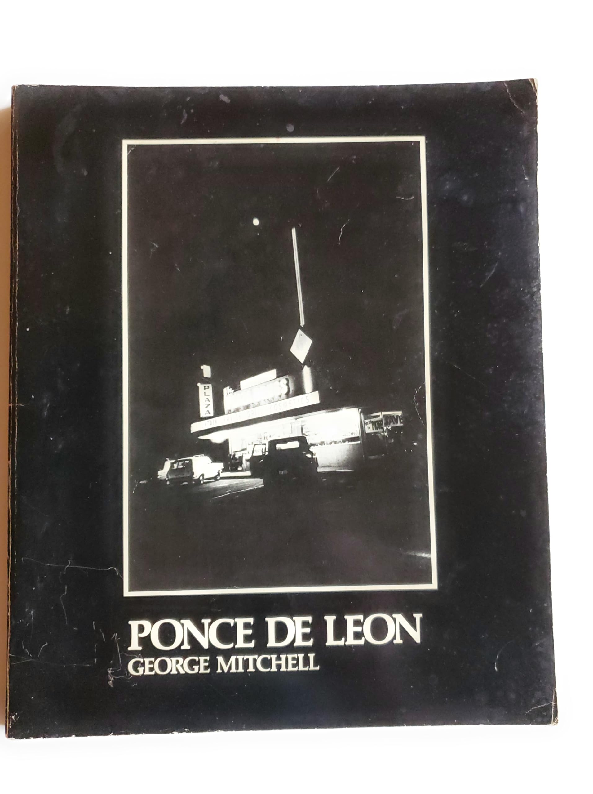 Pouce Deleon: An Intimate Portrait of Atlanta's Most Famous Avenue book