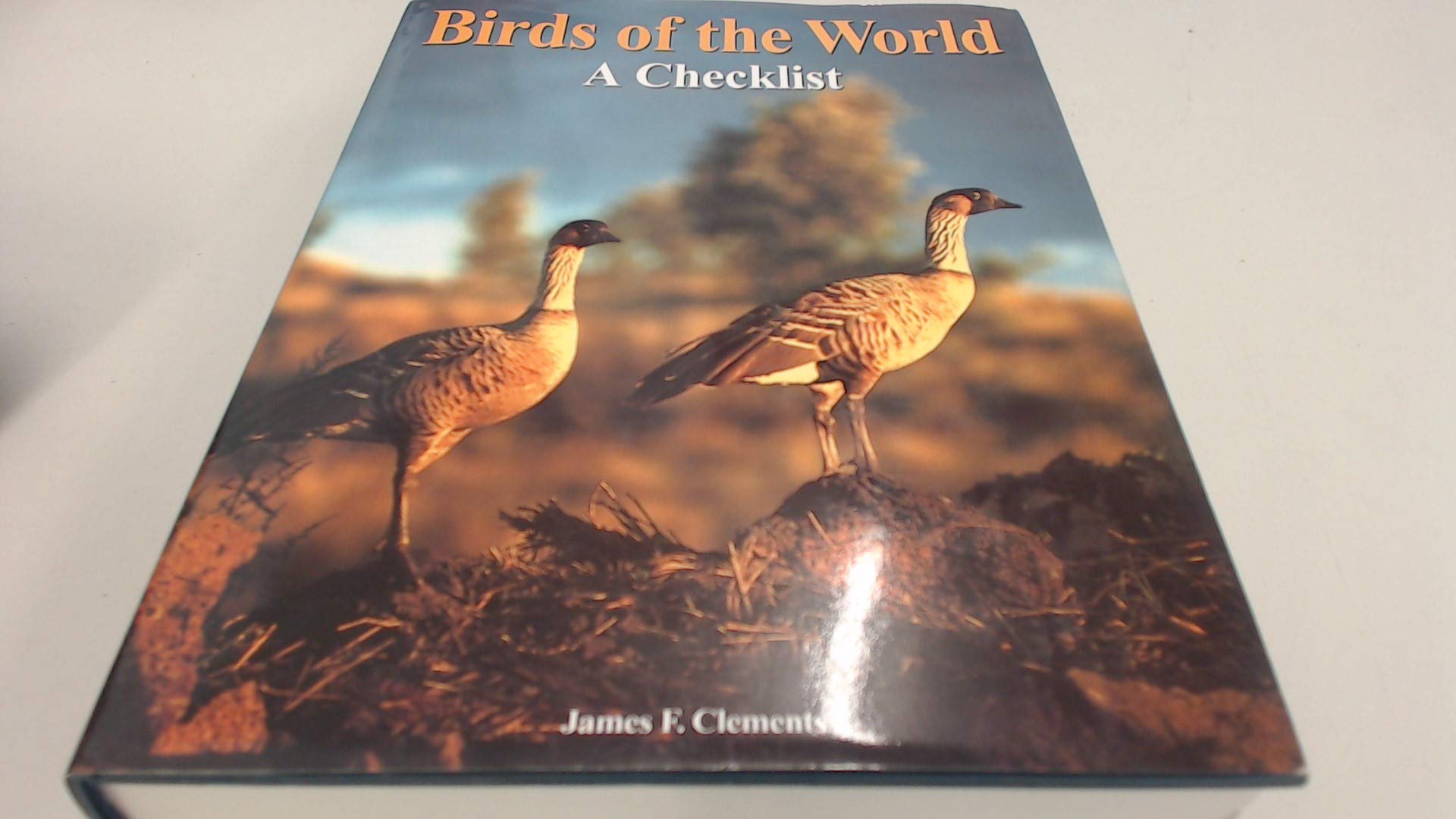 Birds of the World: A Checklist Leisure, Home & Garden