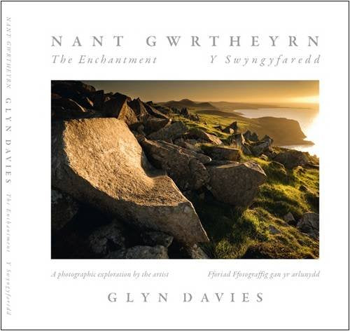 Nant Gwrtheyrn: The Enchantment - Y Swyngyfaredd: The Lost Community of Nant Gwrtheyrn Travel Books
