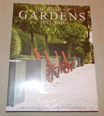 The Book of Gardens: A Photographic Collection Photography