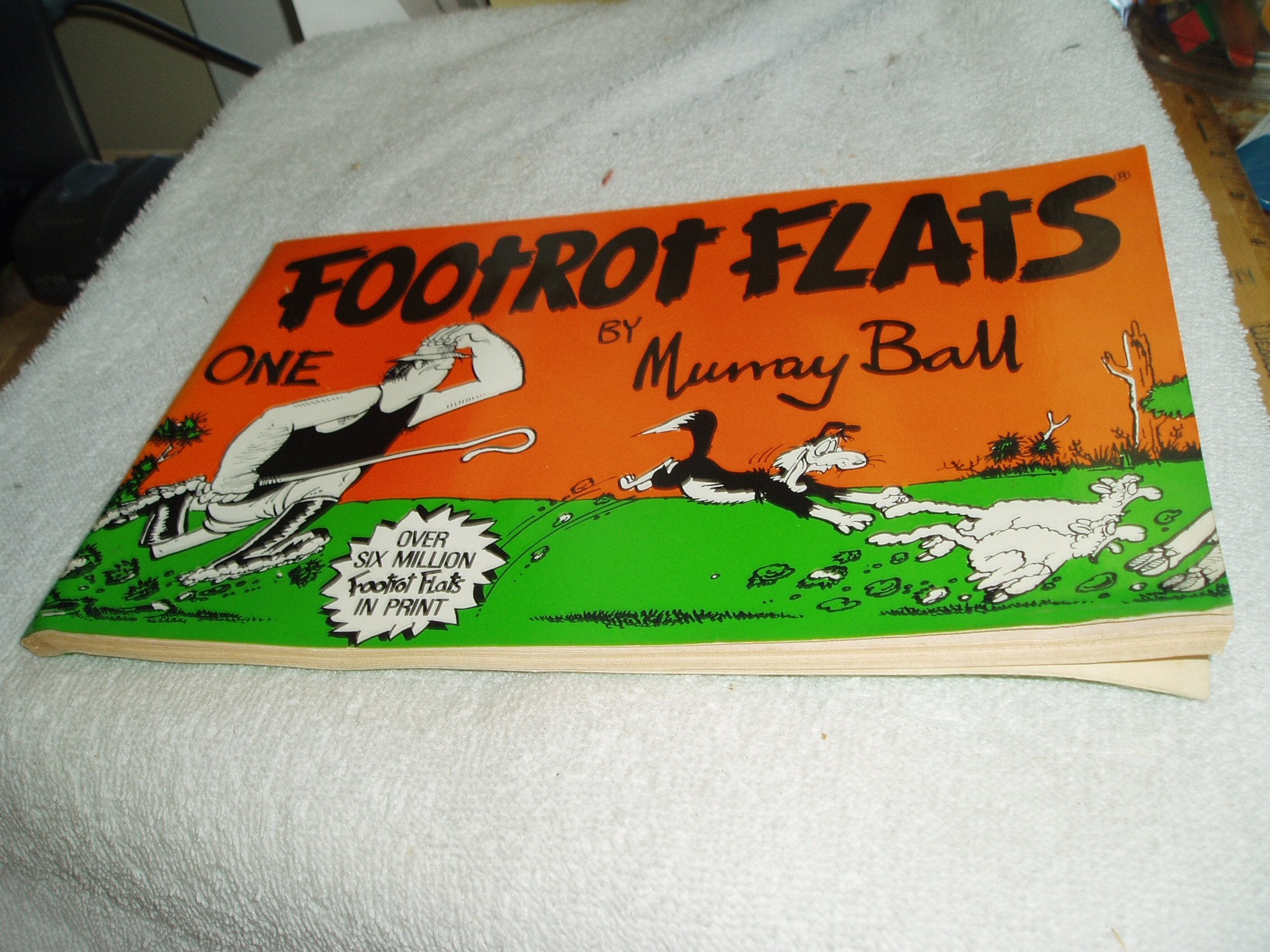 FOOTROT FLAIS by Murray Ball No. One (queer english) Books