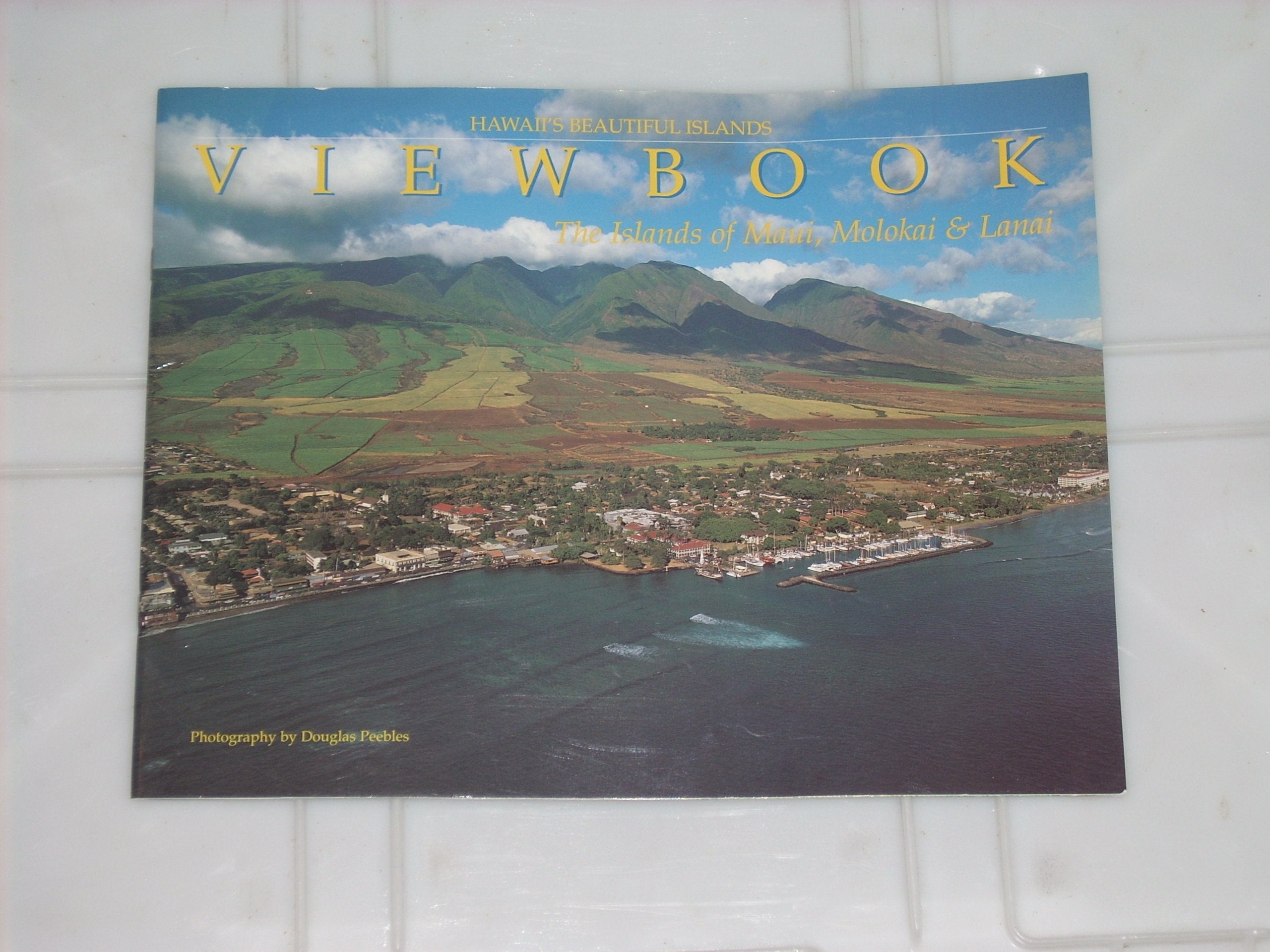 Viewbook Island of Maui Travel