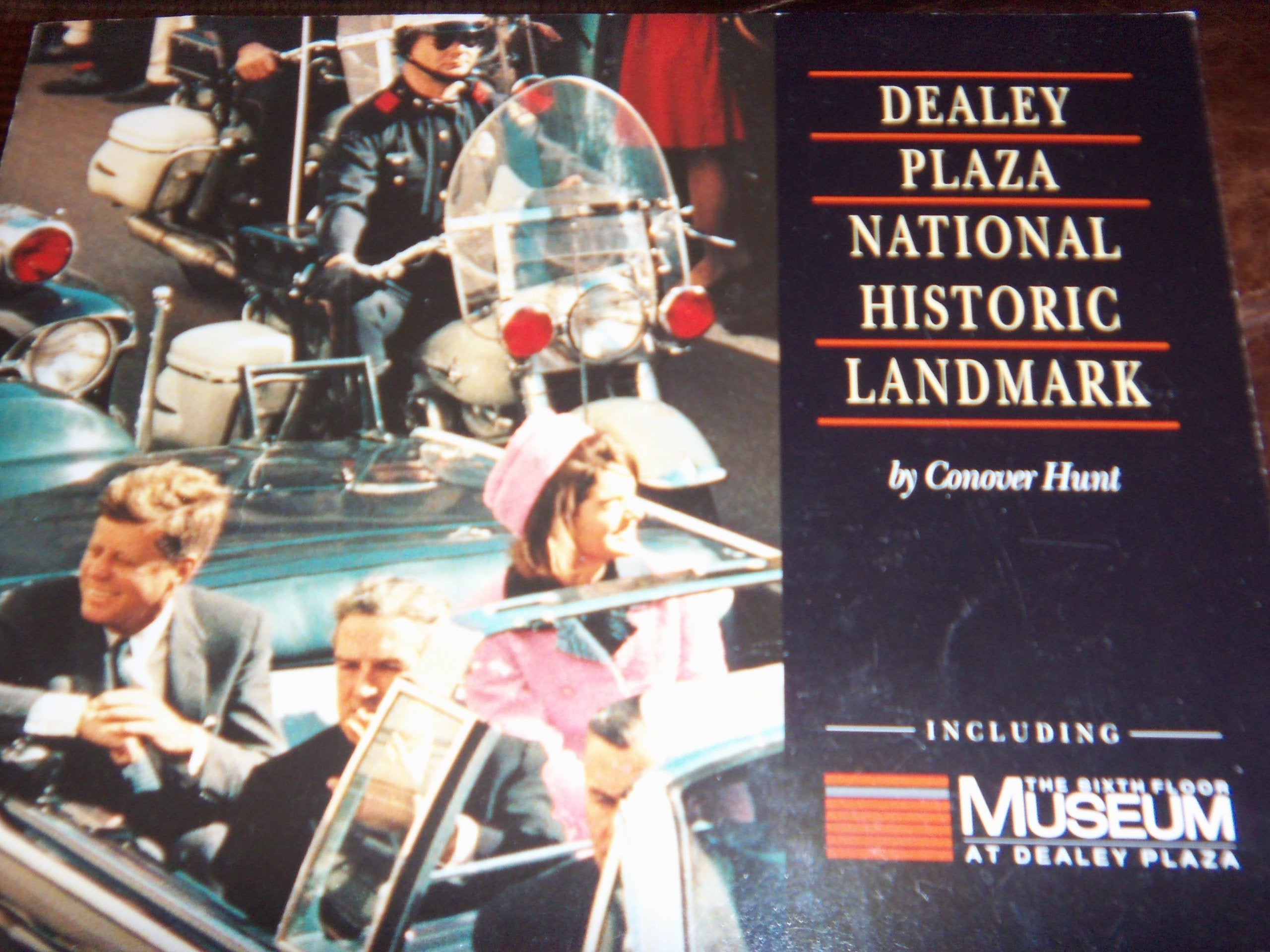 Visitor's Guide to Dealey Plaza National Historic Landmark Including the Sixth Floor Museum Books