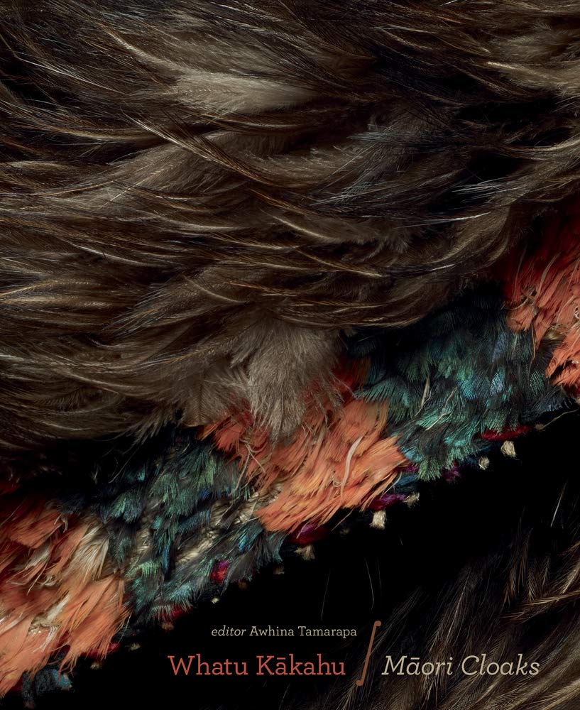 Whatu Kakahu: Maori Cloaks Film, Art & Culture