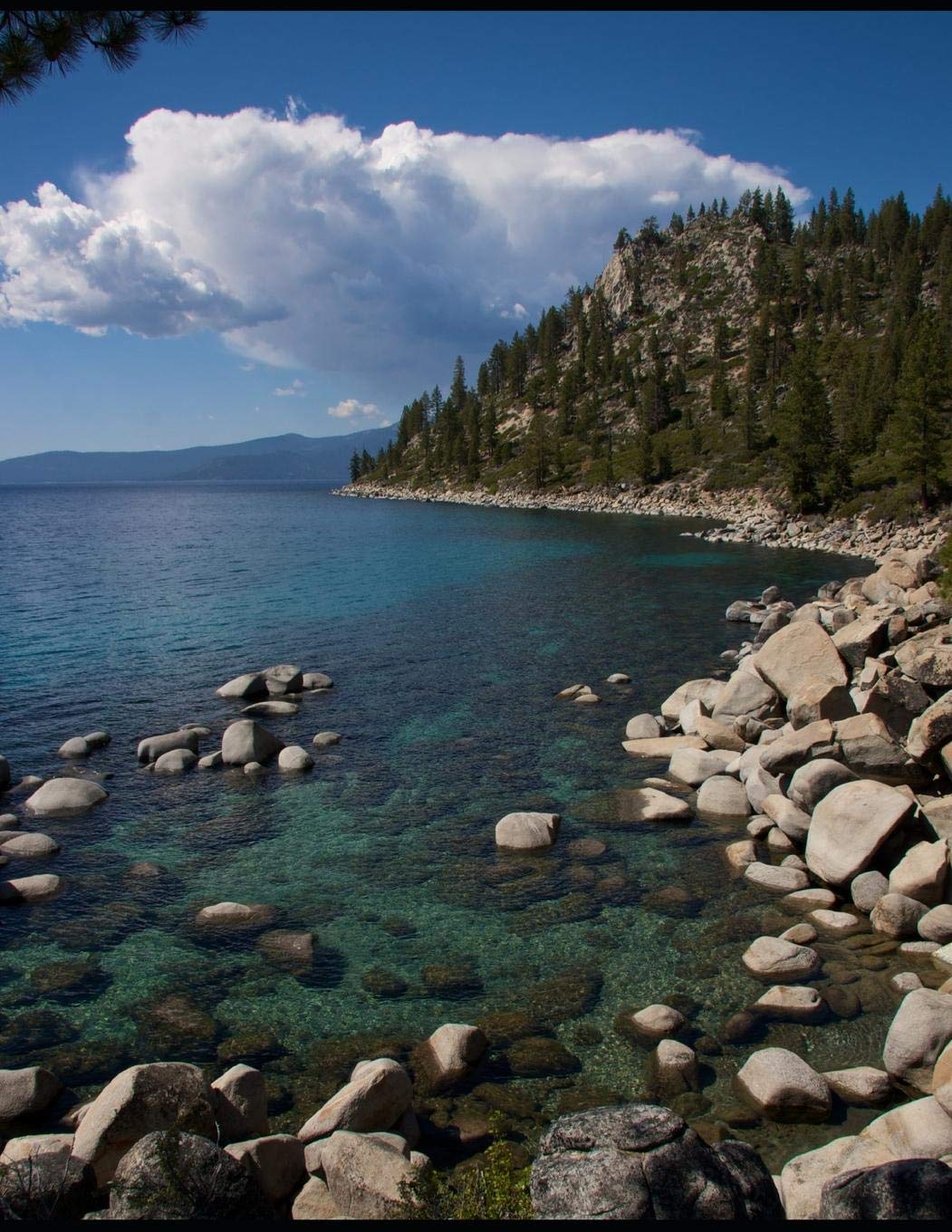 Rocky Shoreline Lake Tahoe Beautiful Scenery Notebook Nature & Animals